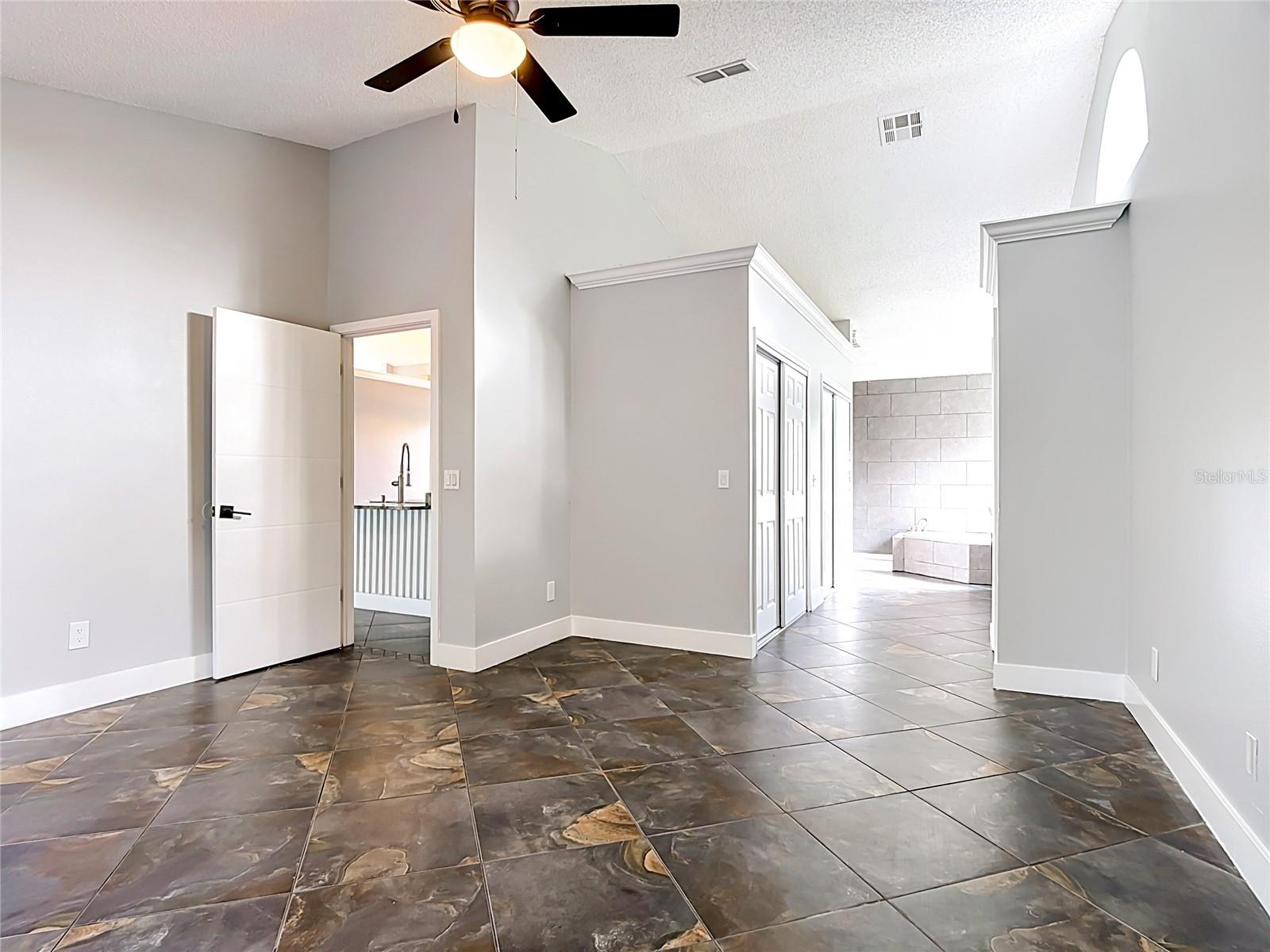 HUNTERS CREEK TR 240 PH 03 - Residential