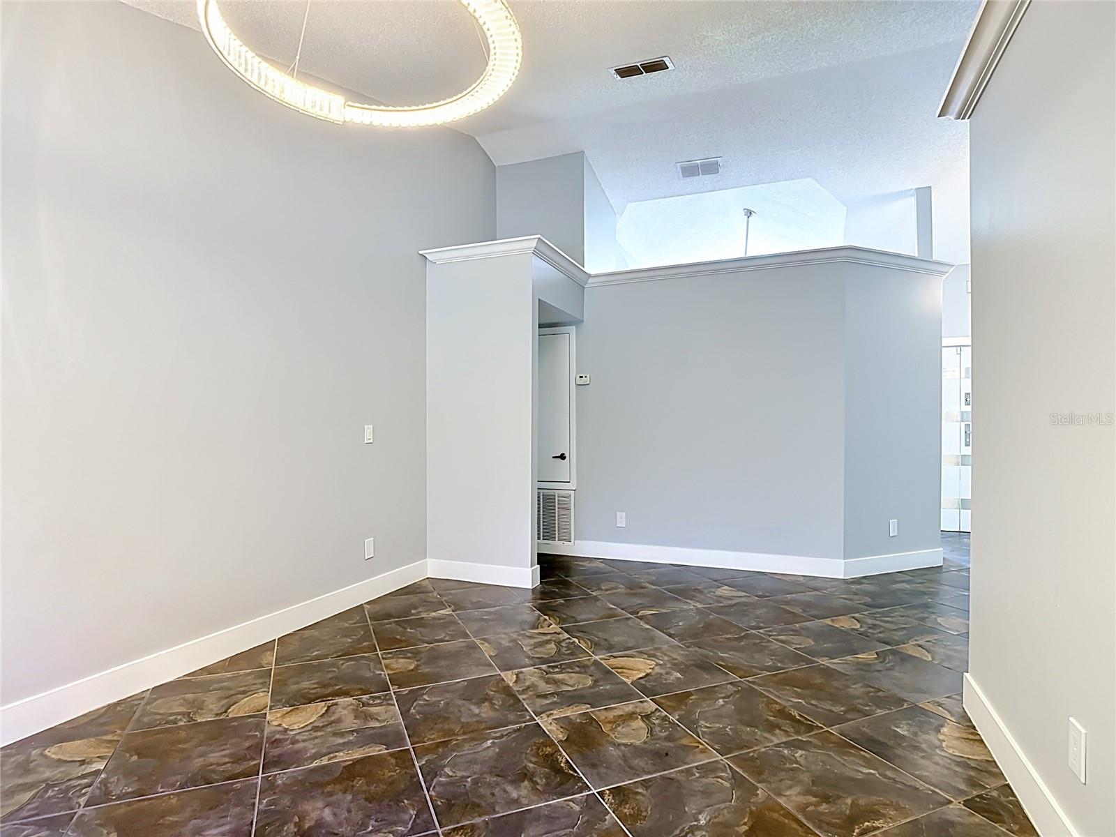 HUNTERS CREEK TR 240 PH 03 - Residential