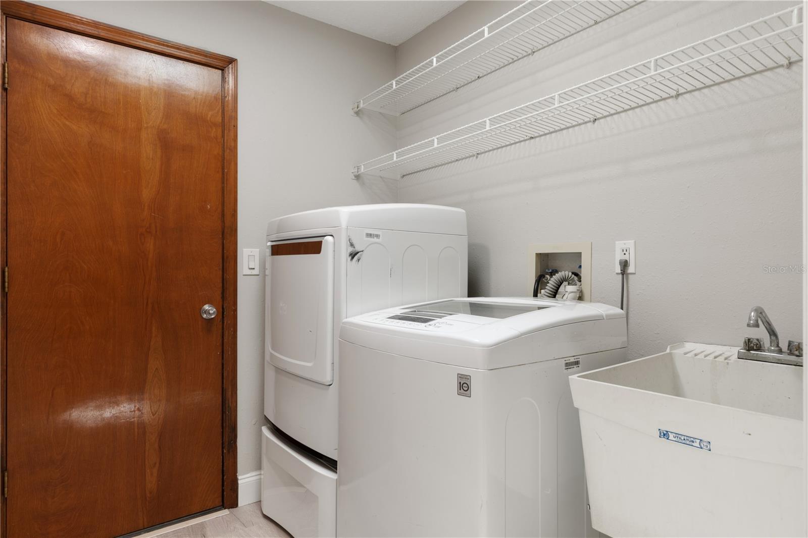 RAINBOW HILLS ESTATES - Residential