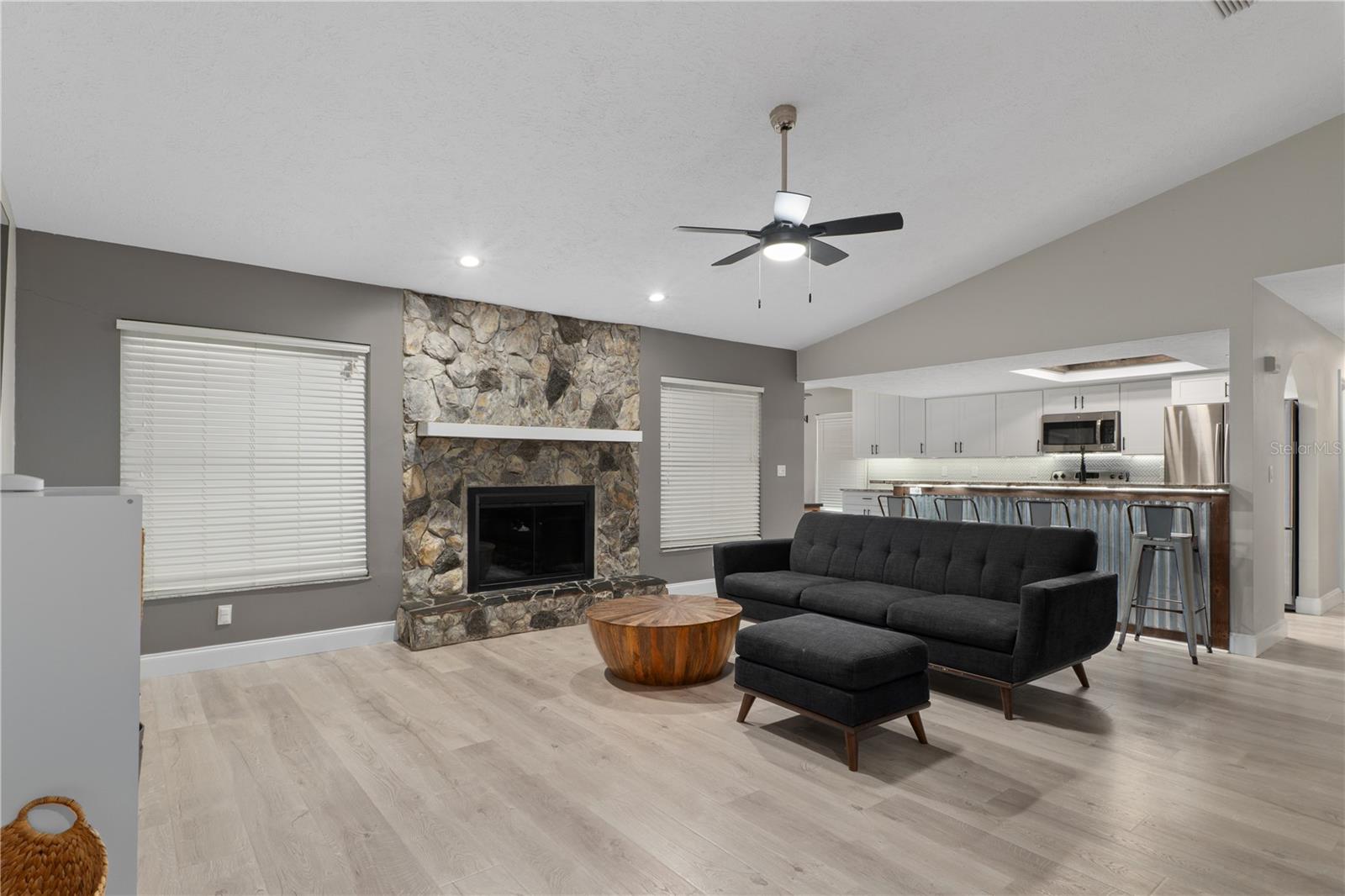RAINBOW HILLS ESTATES - Residential
