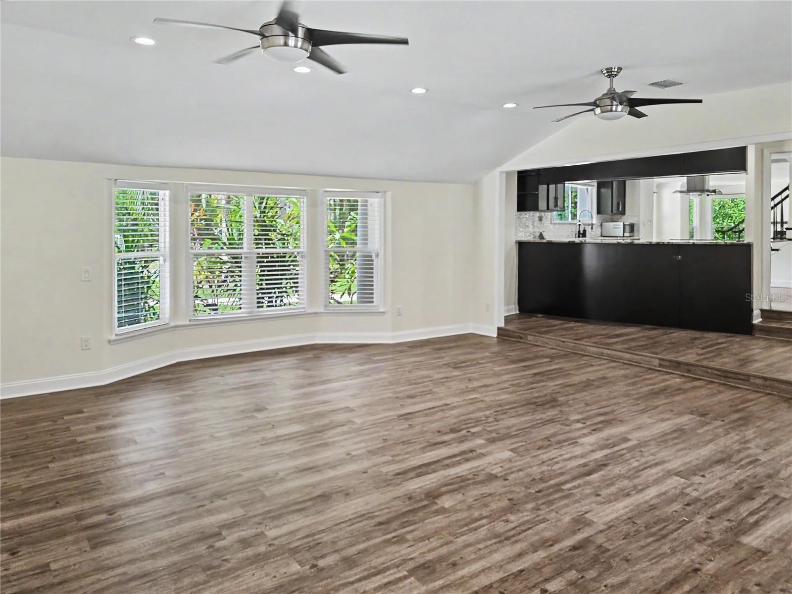 OAK RIDGE - Residential
