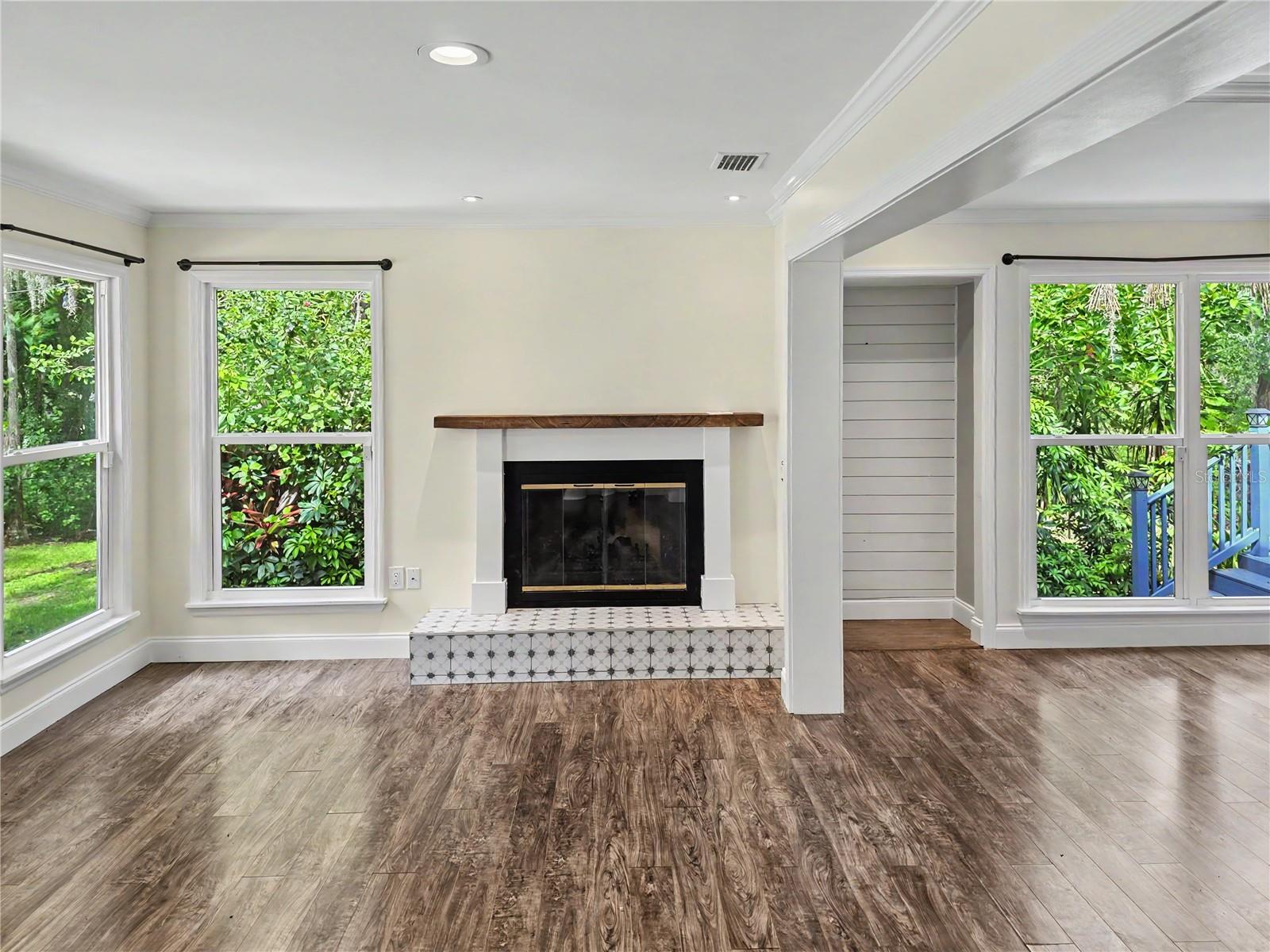 OAK RIDGE - Residential
