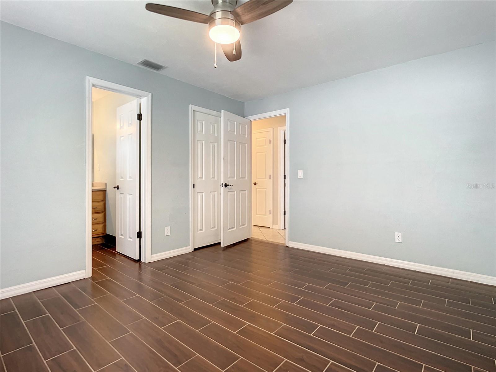 SANDSTONE - Residential