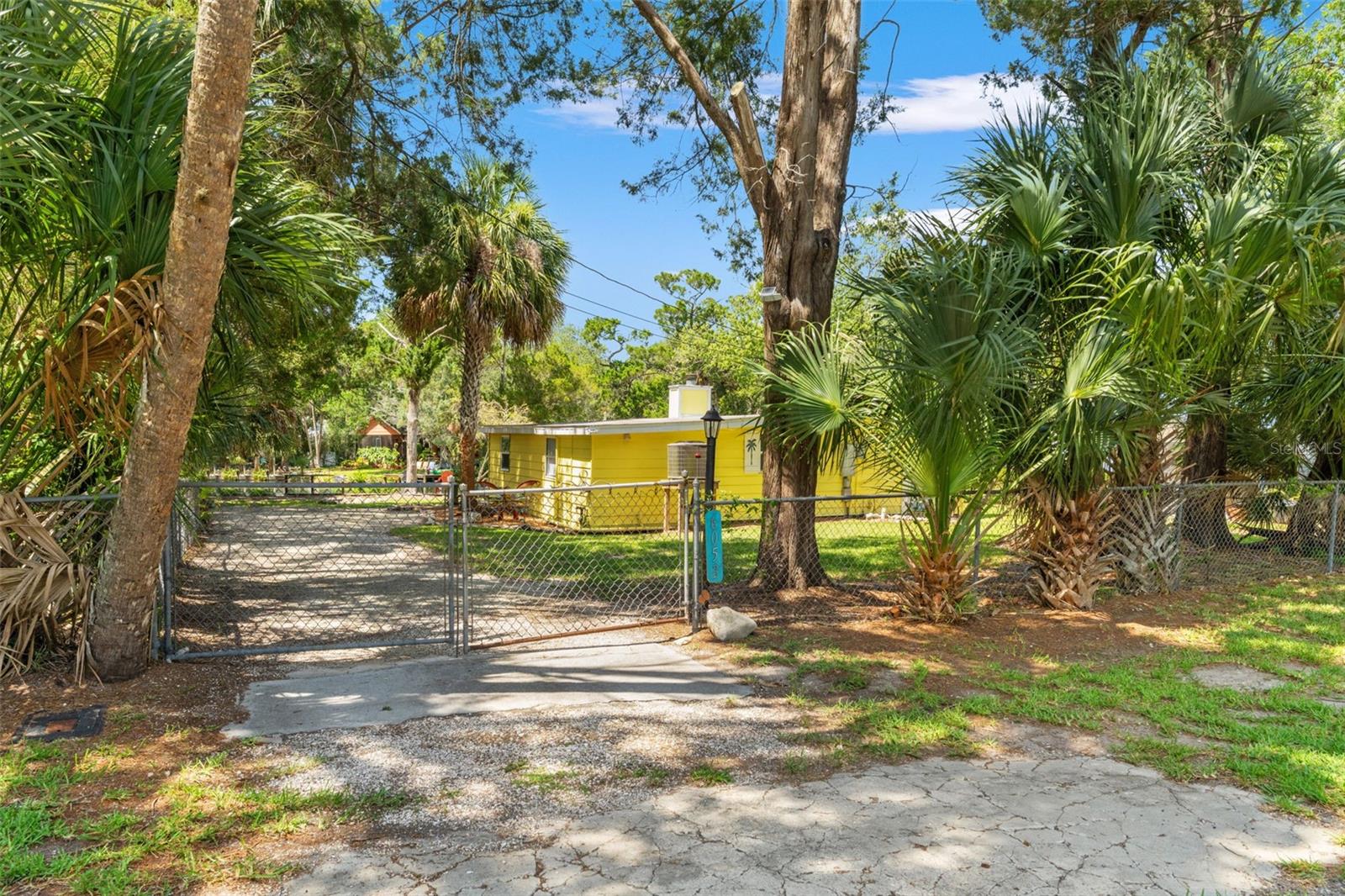 PALM GROVE COLONY - Residential