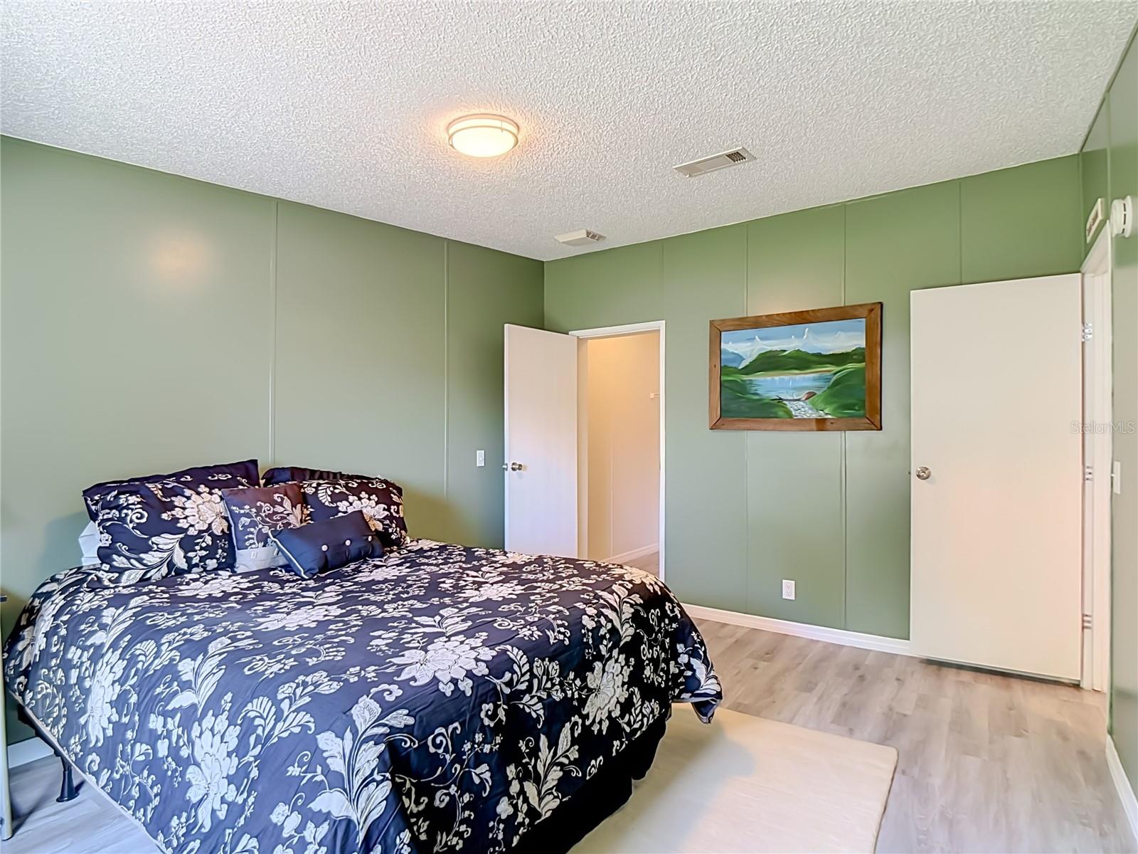 WAVERLY ACRES - Residential