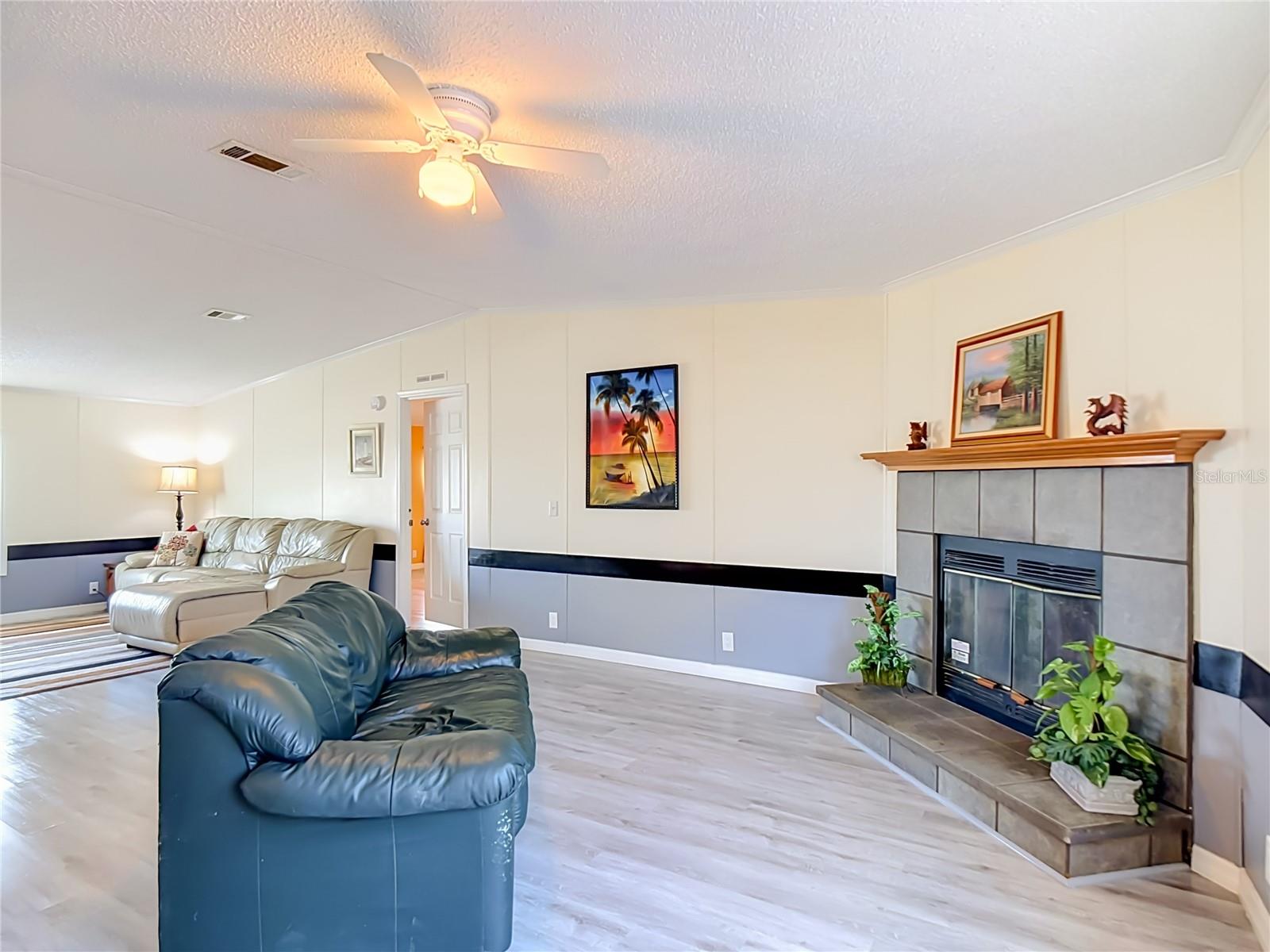 WAVERLY ACRES - Residential