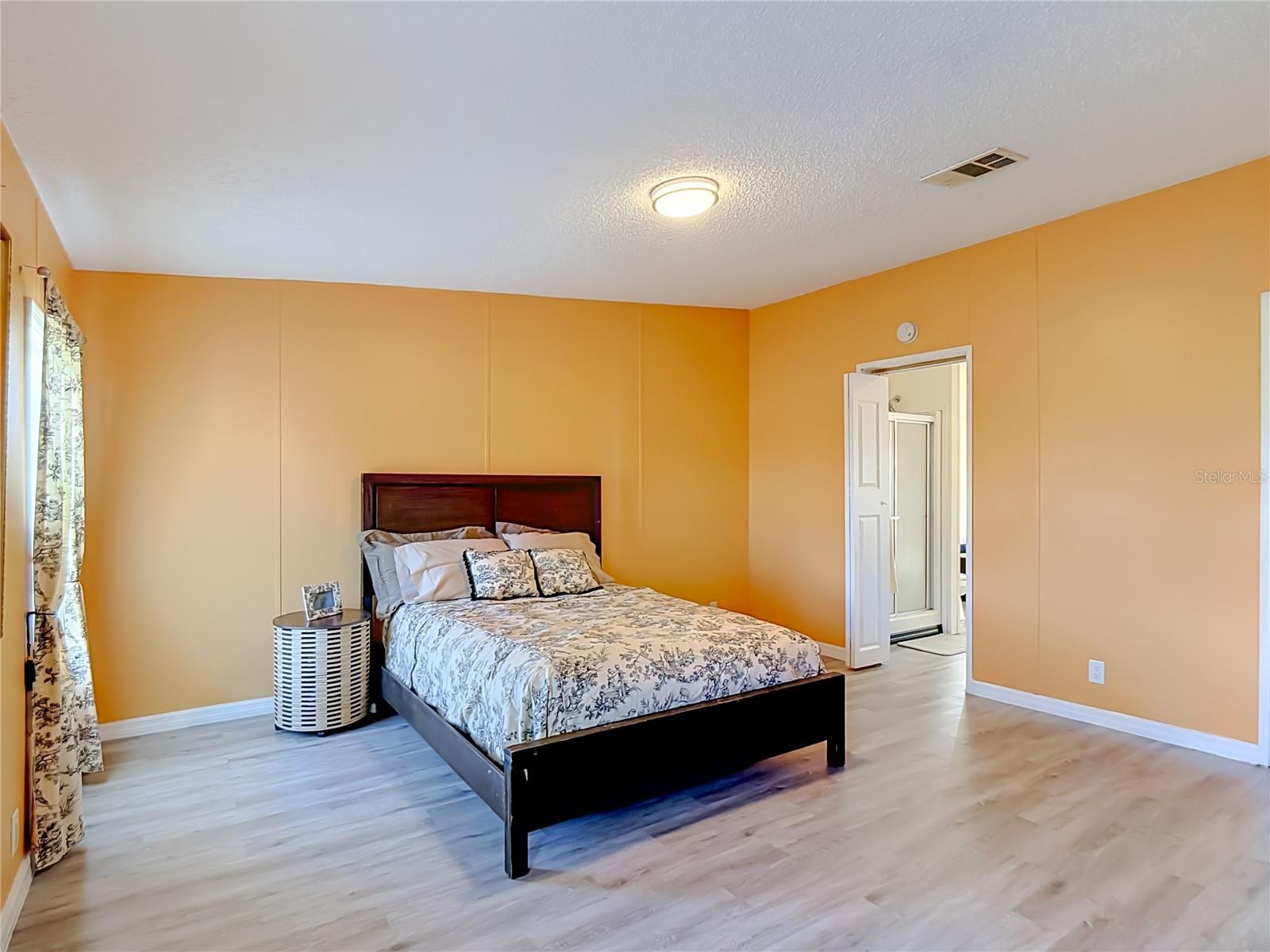 WAVERLY ACRES - Residential