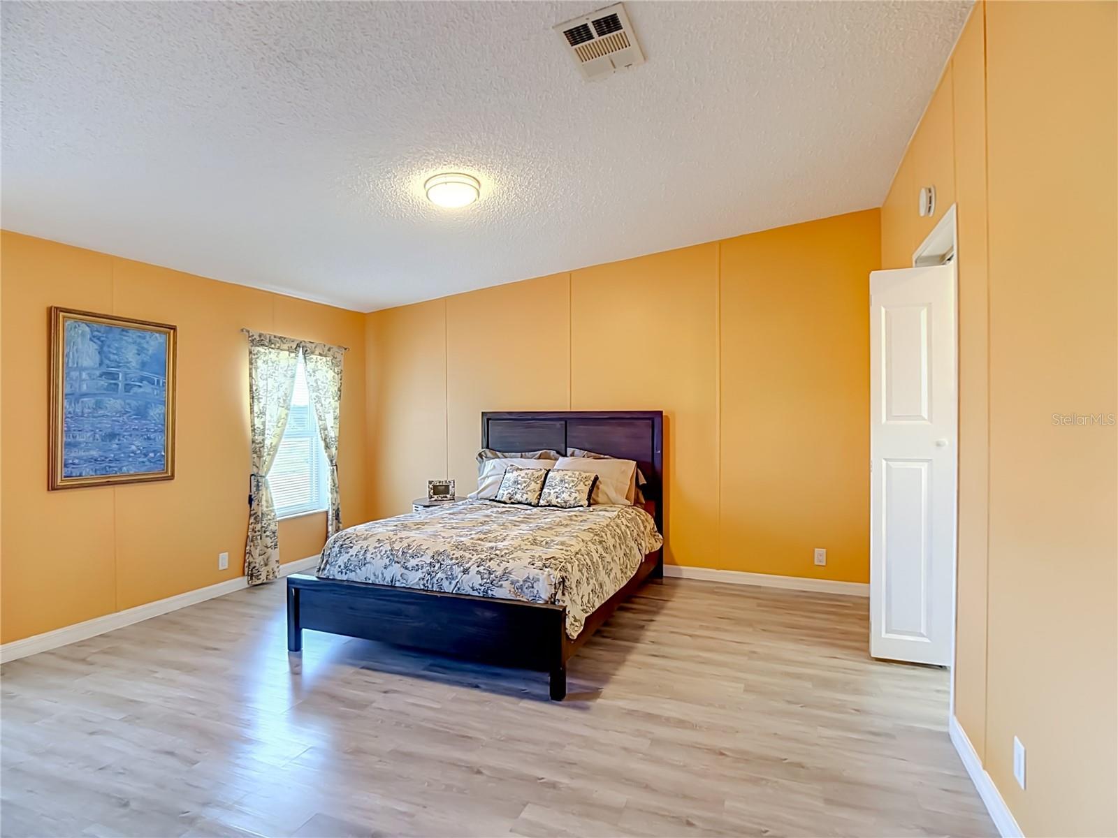 WAVERLY ACRES - Residential