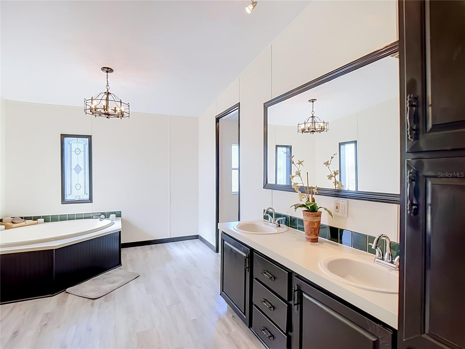 WAVERLY ACRES - Residential