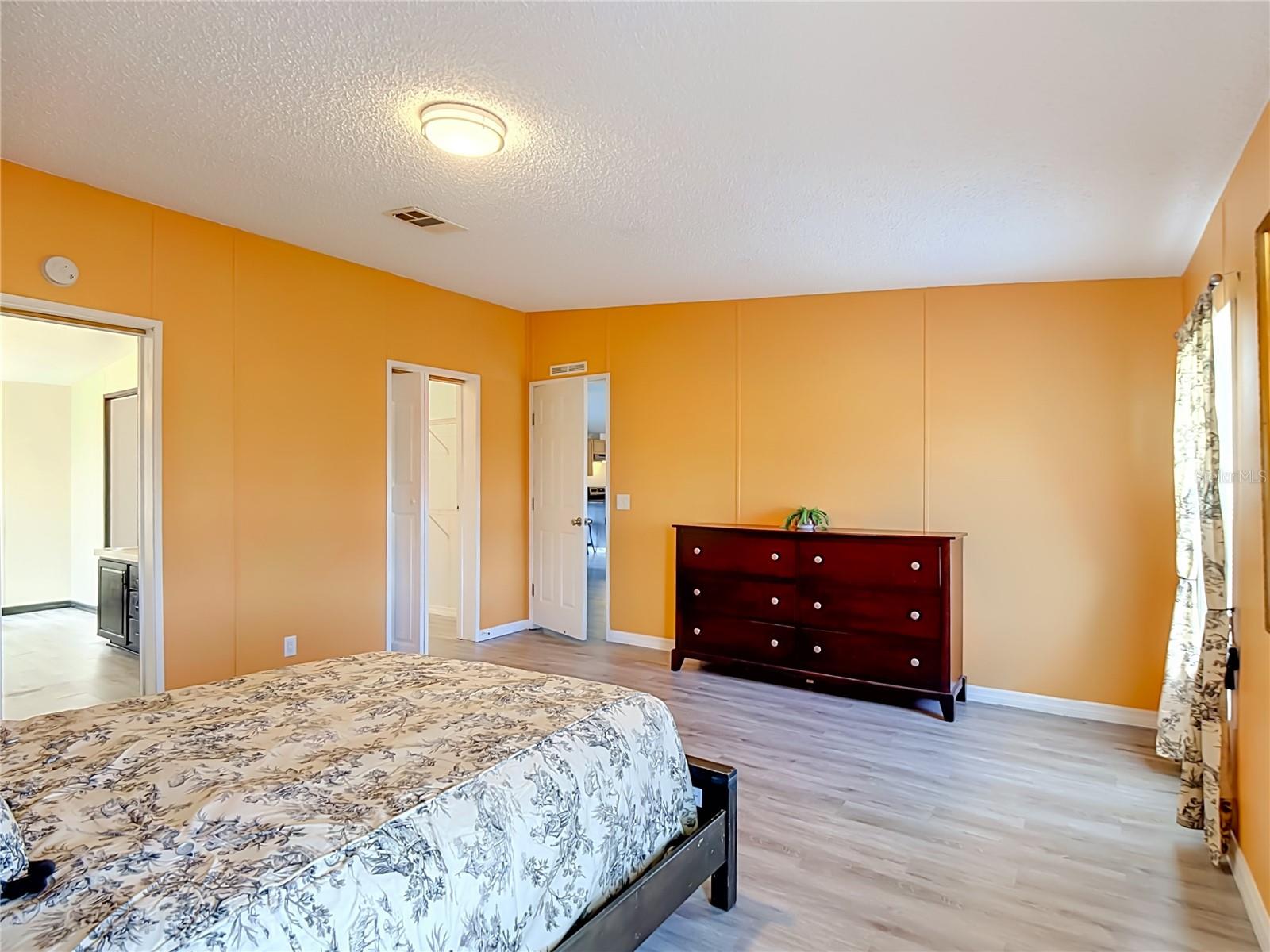 WAVERLY ACRES - Residential