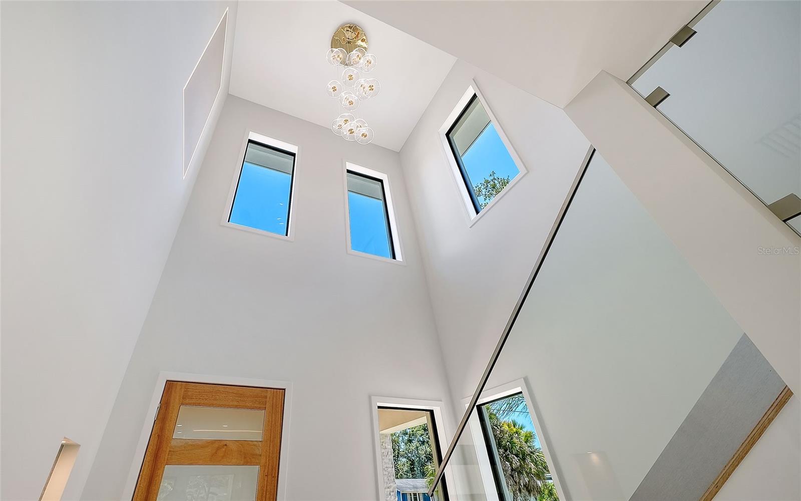ALTA VISTA - Residential