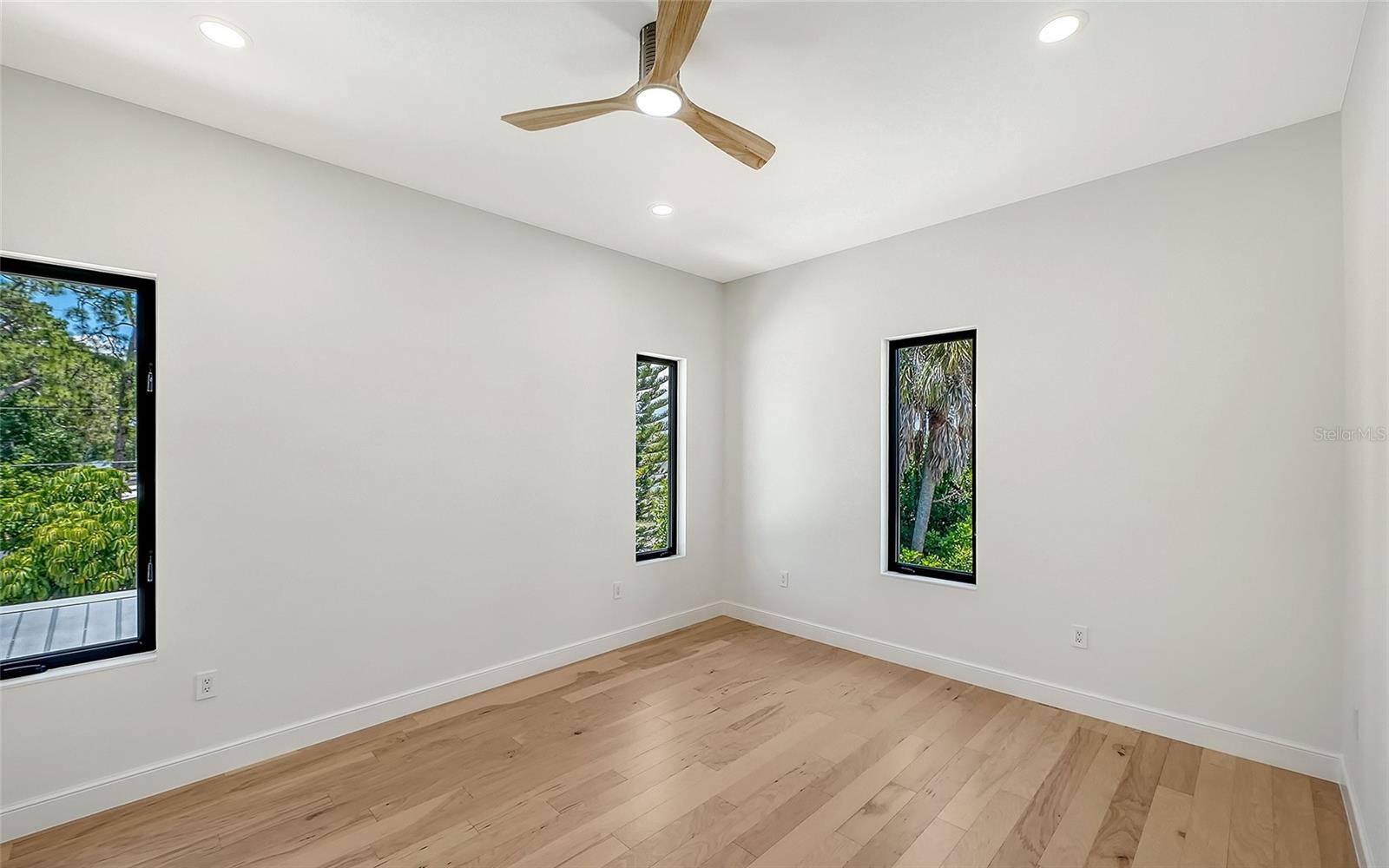 ALTA VISTA - Residential