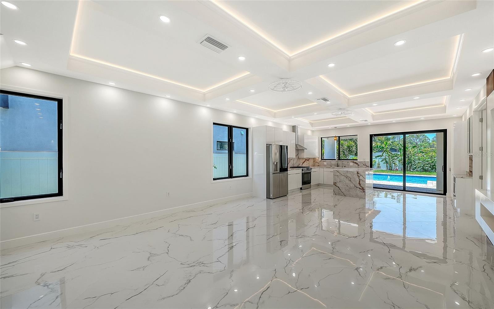 ALTA VISTA - Residential