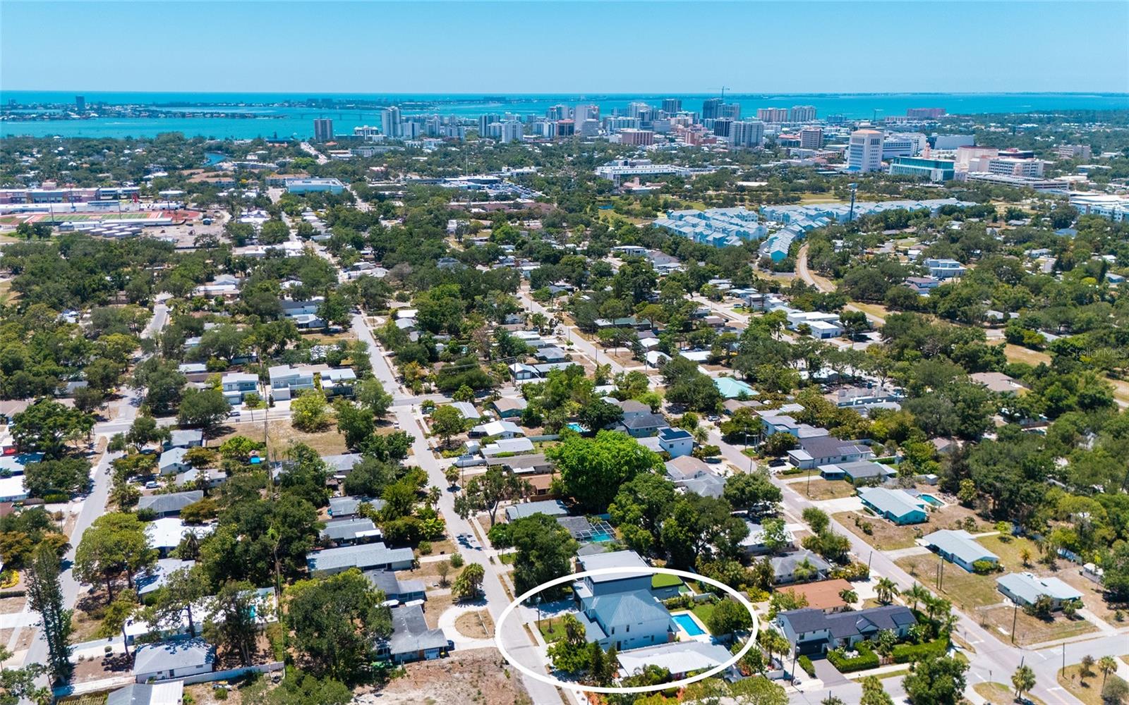 ALTA VISTA - Residential