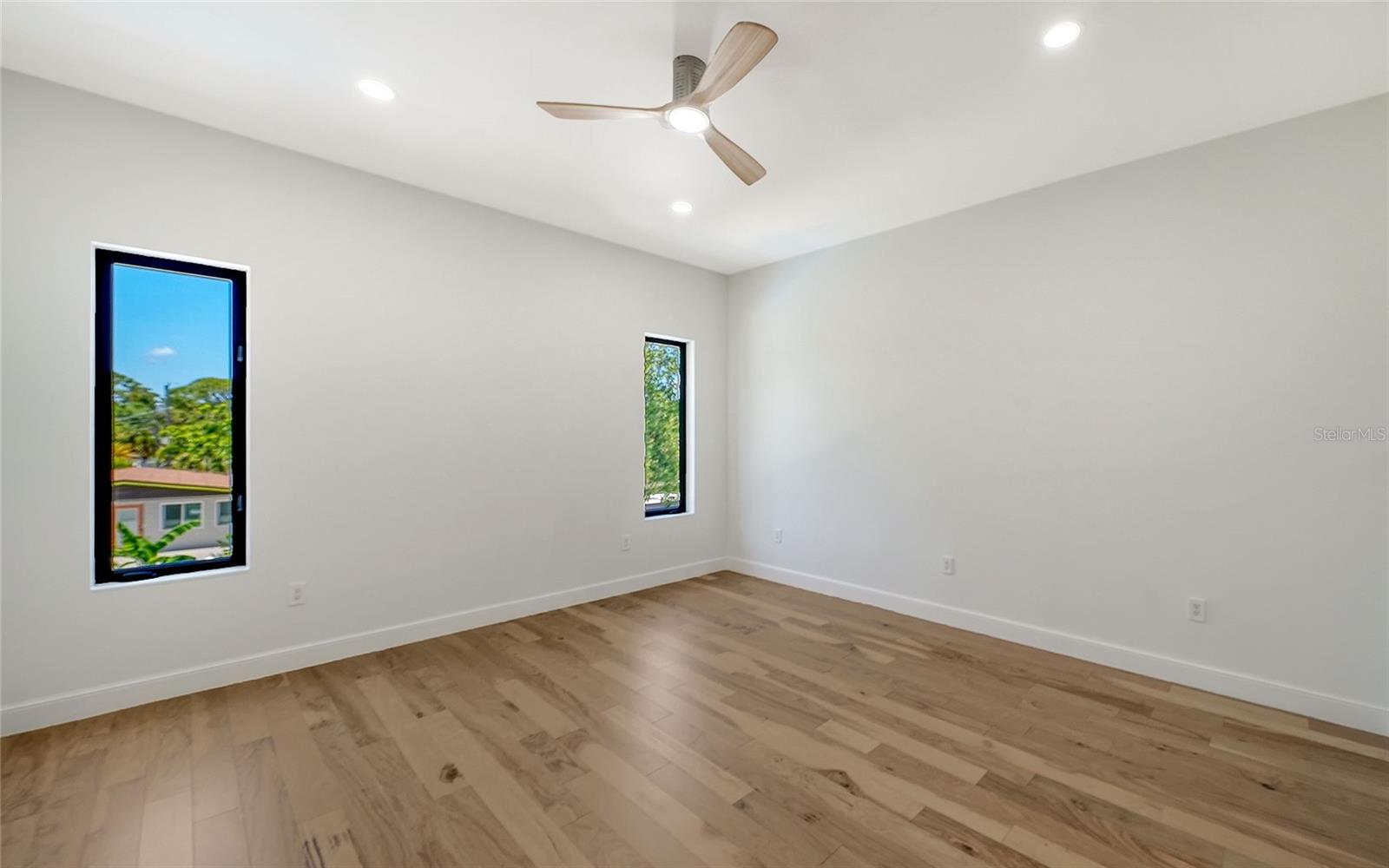 ALTA VISTA - Residential
