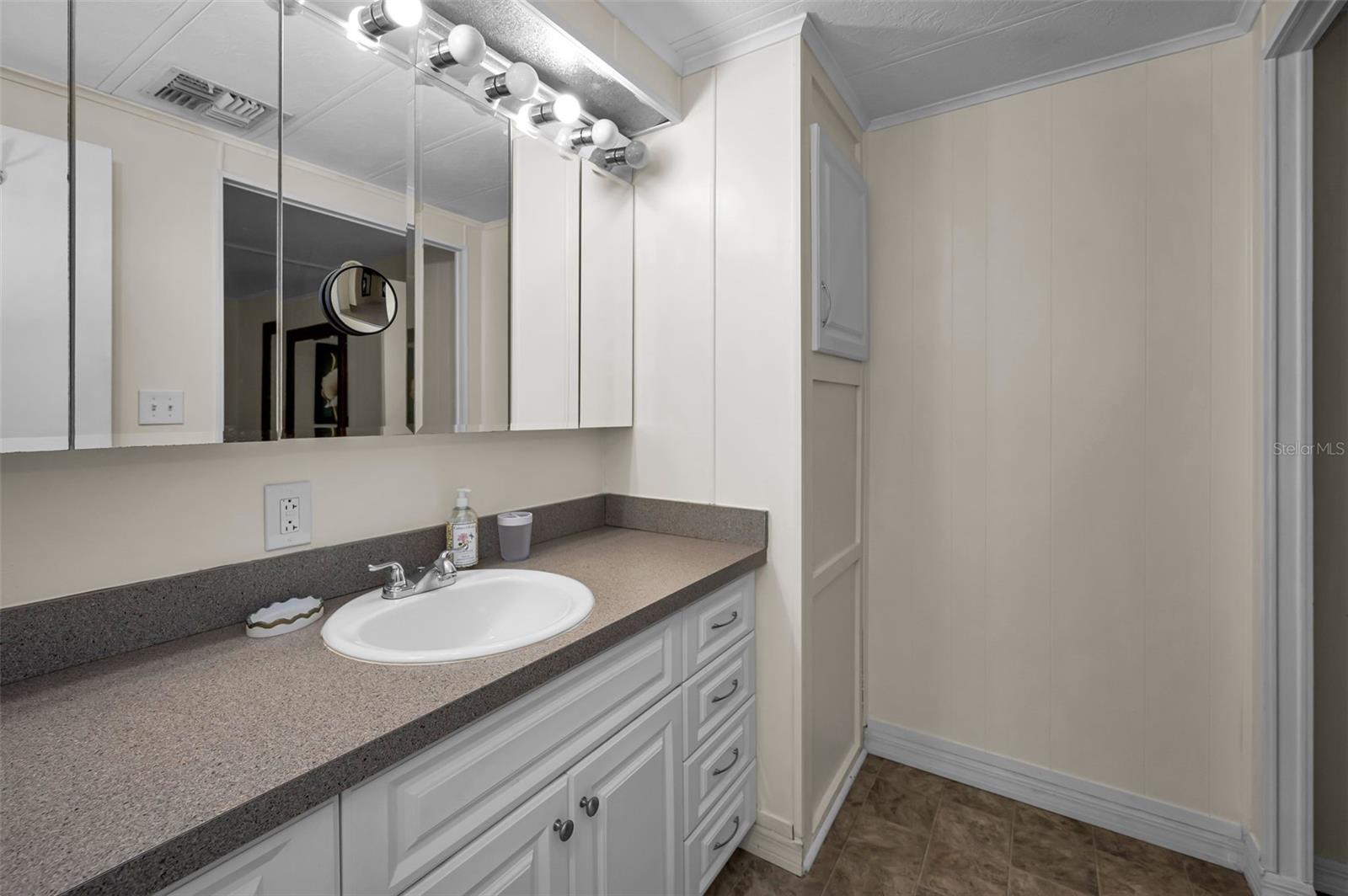 LAKE CONLEY MHP - Residential