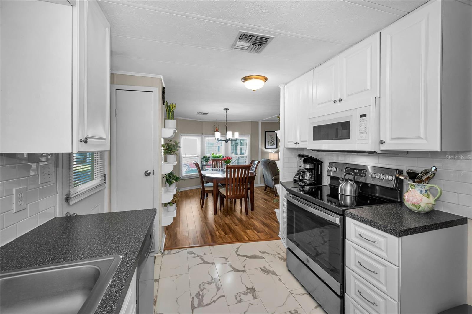 LAKE CONLEY MHP - Residential