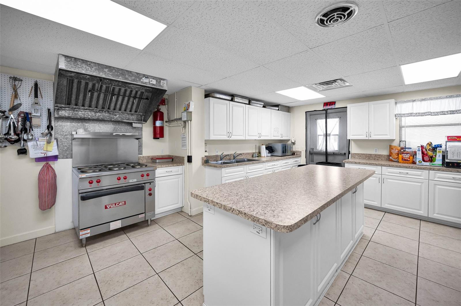 LAKE CONLEY MHP - Residential