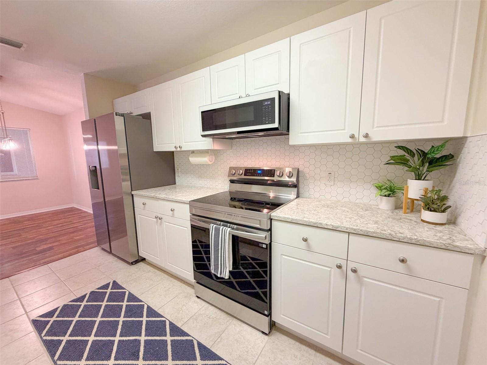 PARK LAKE - Residential Lease