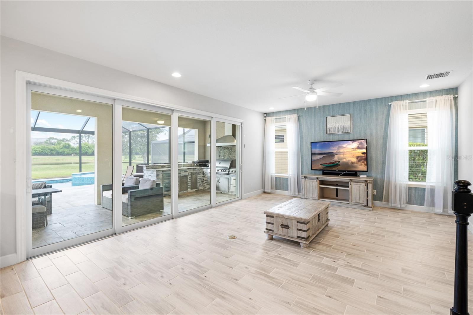 CITRUS CHASE - Residential Lease