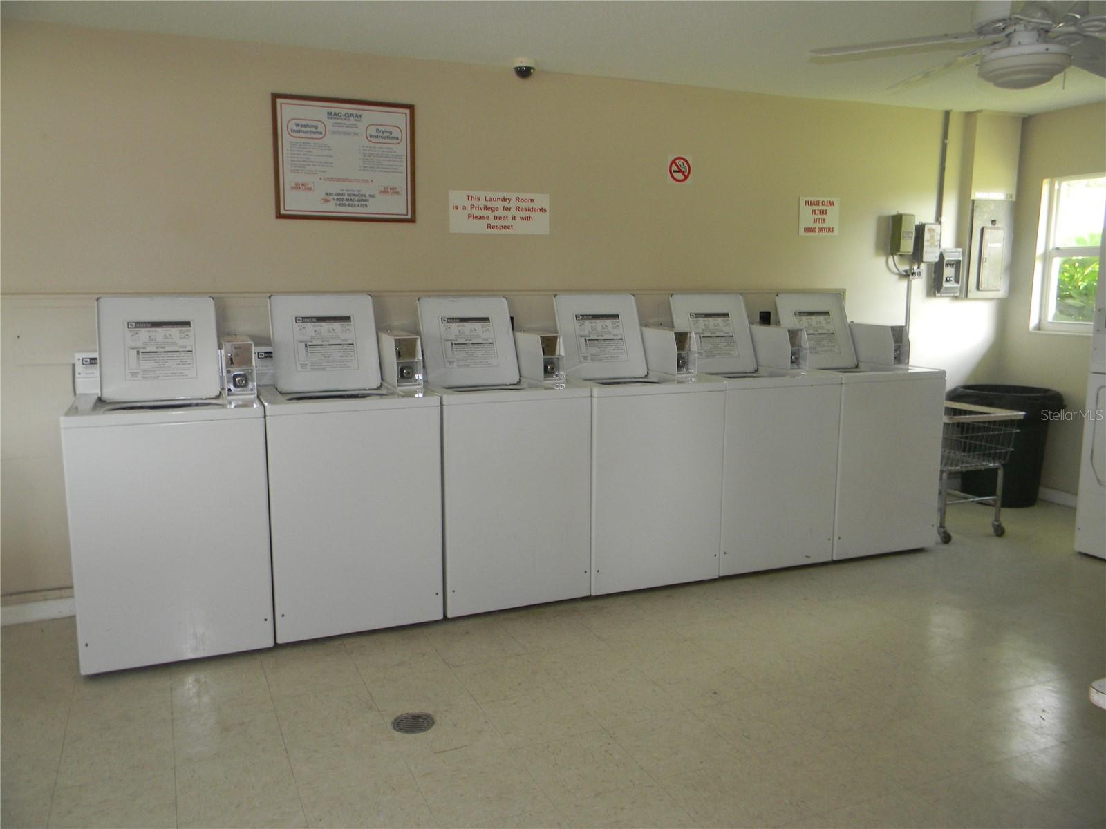 SUNSHINE VILLAS BLDG B - Residential Lease