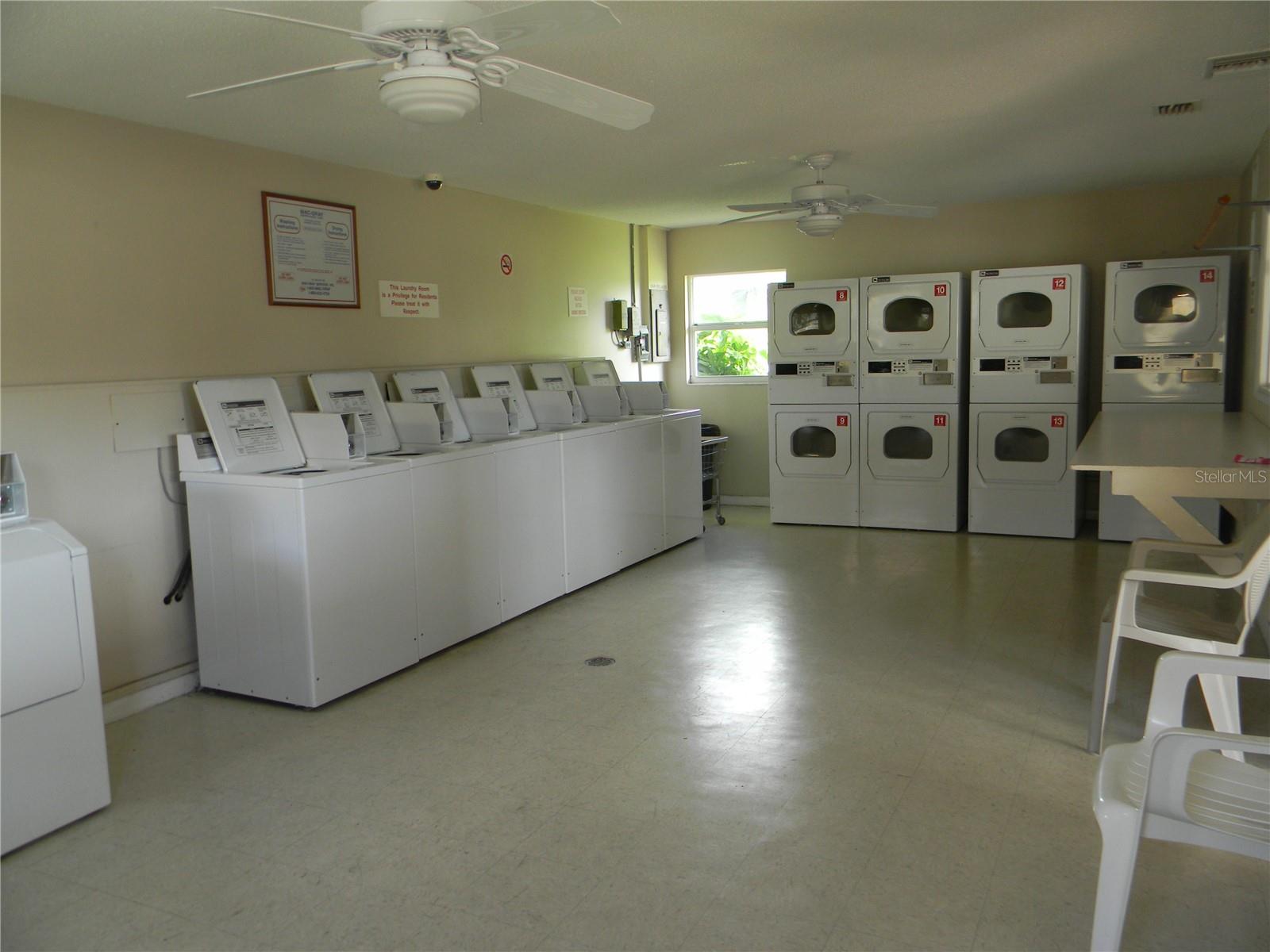 SUNSHINE VILLAS BLDG B - Residential Lease
