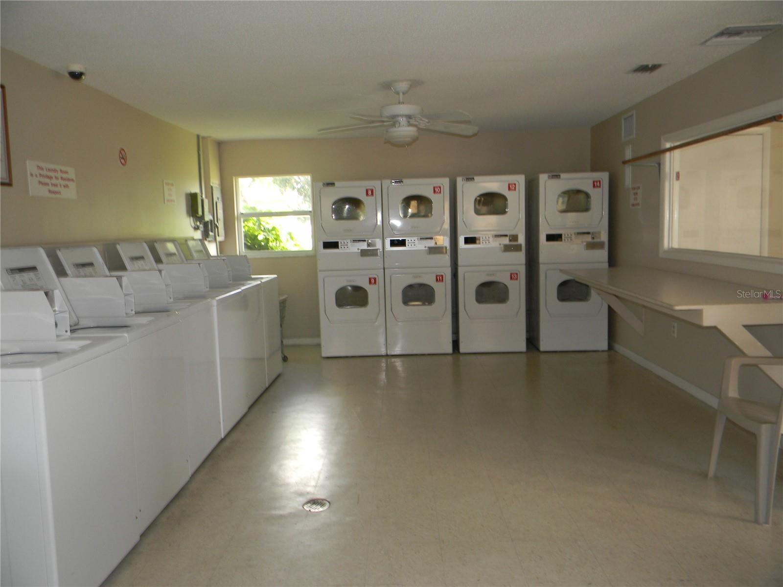SUNSHINE VILLAS BLDG B - Residential Lease