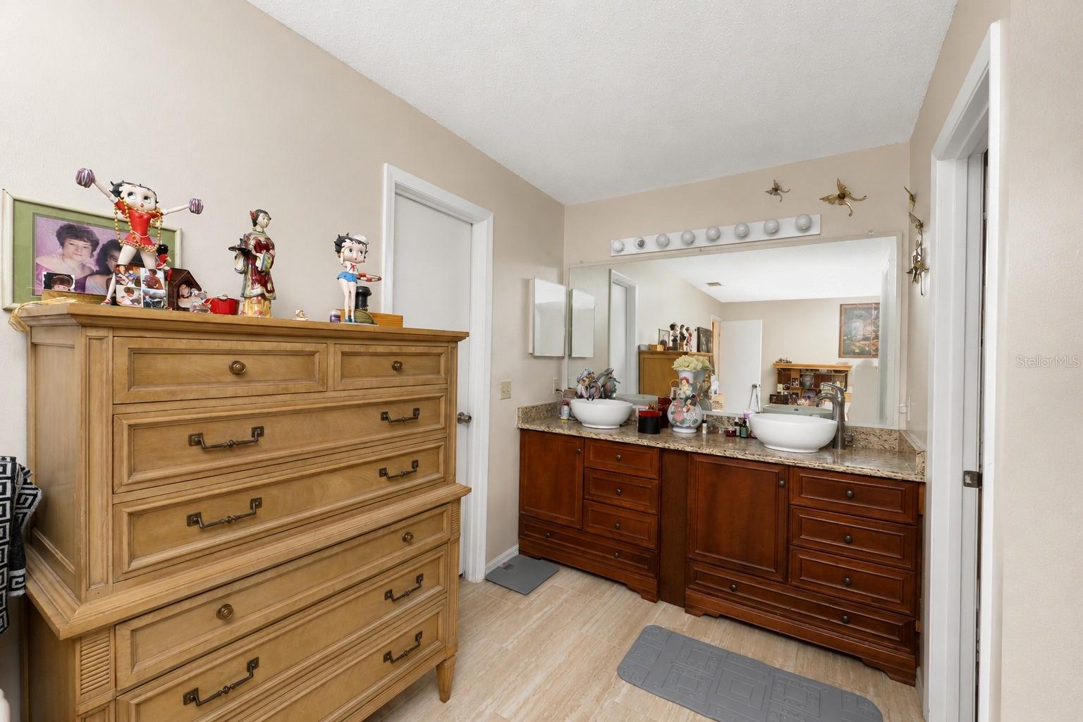 DELTONA LAKES UNIT 16 - Residential