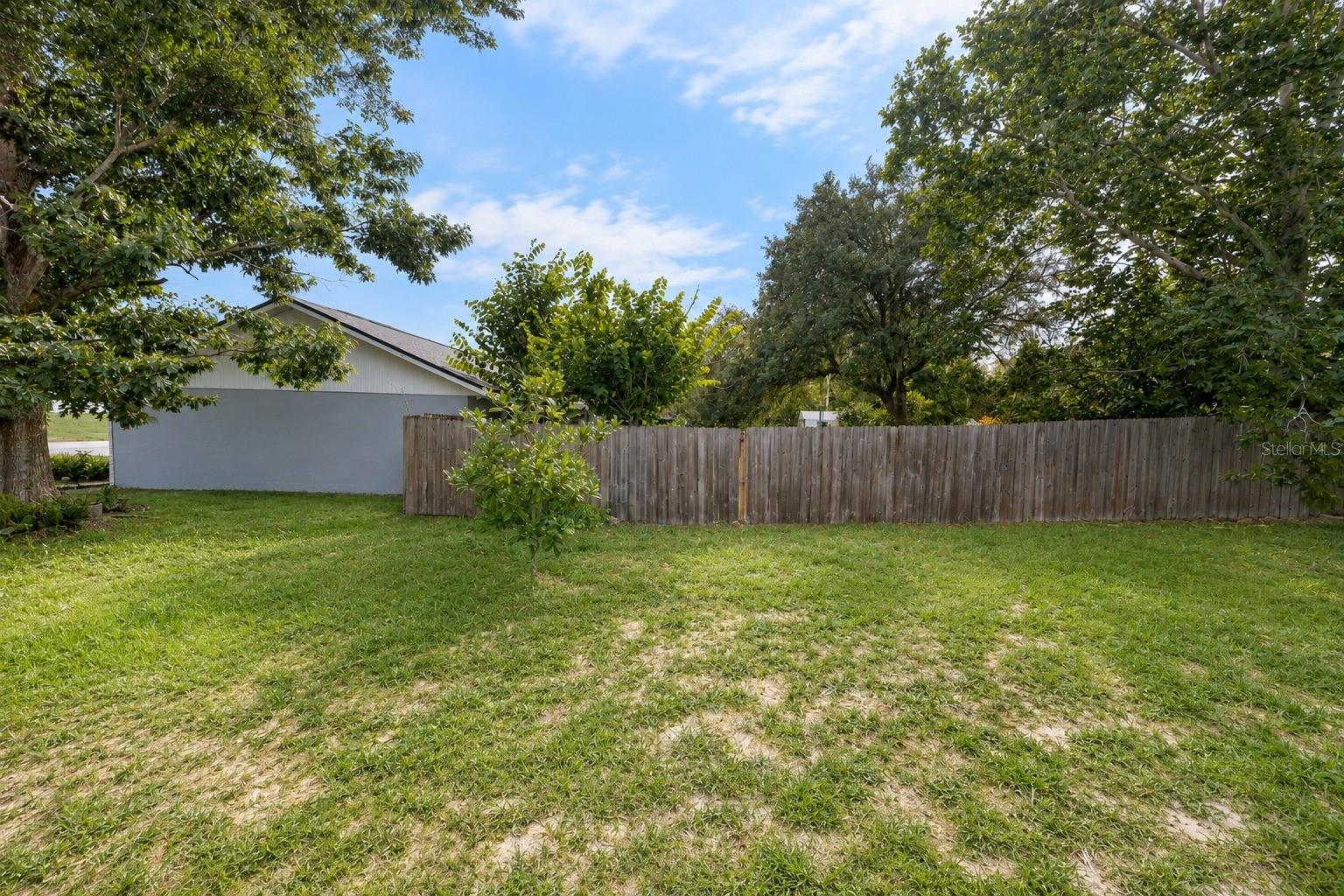 DELTONA LAKES UNIT 16 - Residential