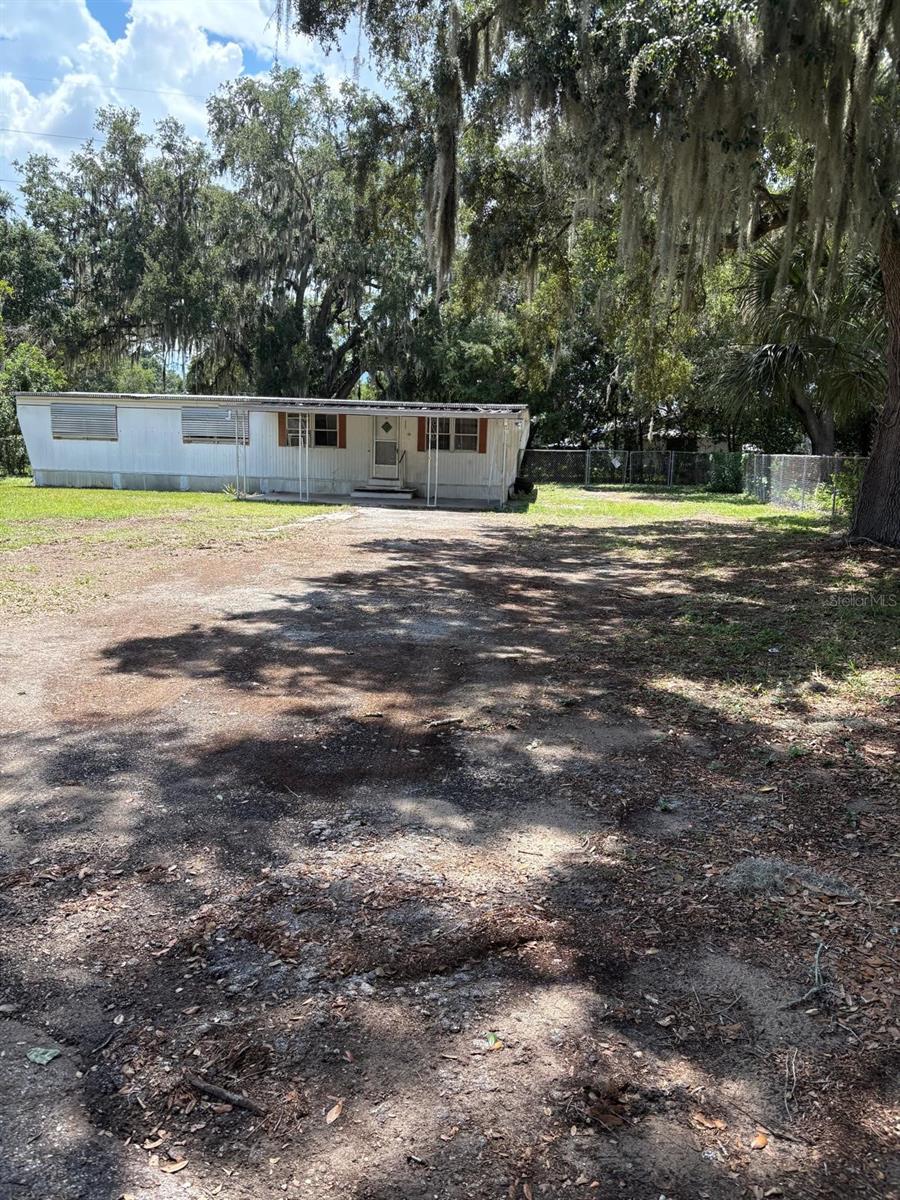 SUNRISE PARK - Residential