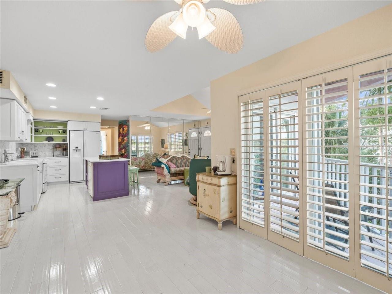 ACREAGE & UNREC - Residential