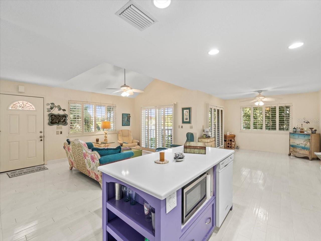 ACREAGE & UNREC - Residential