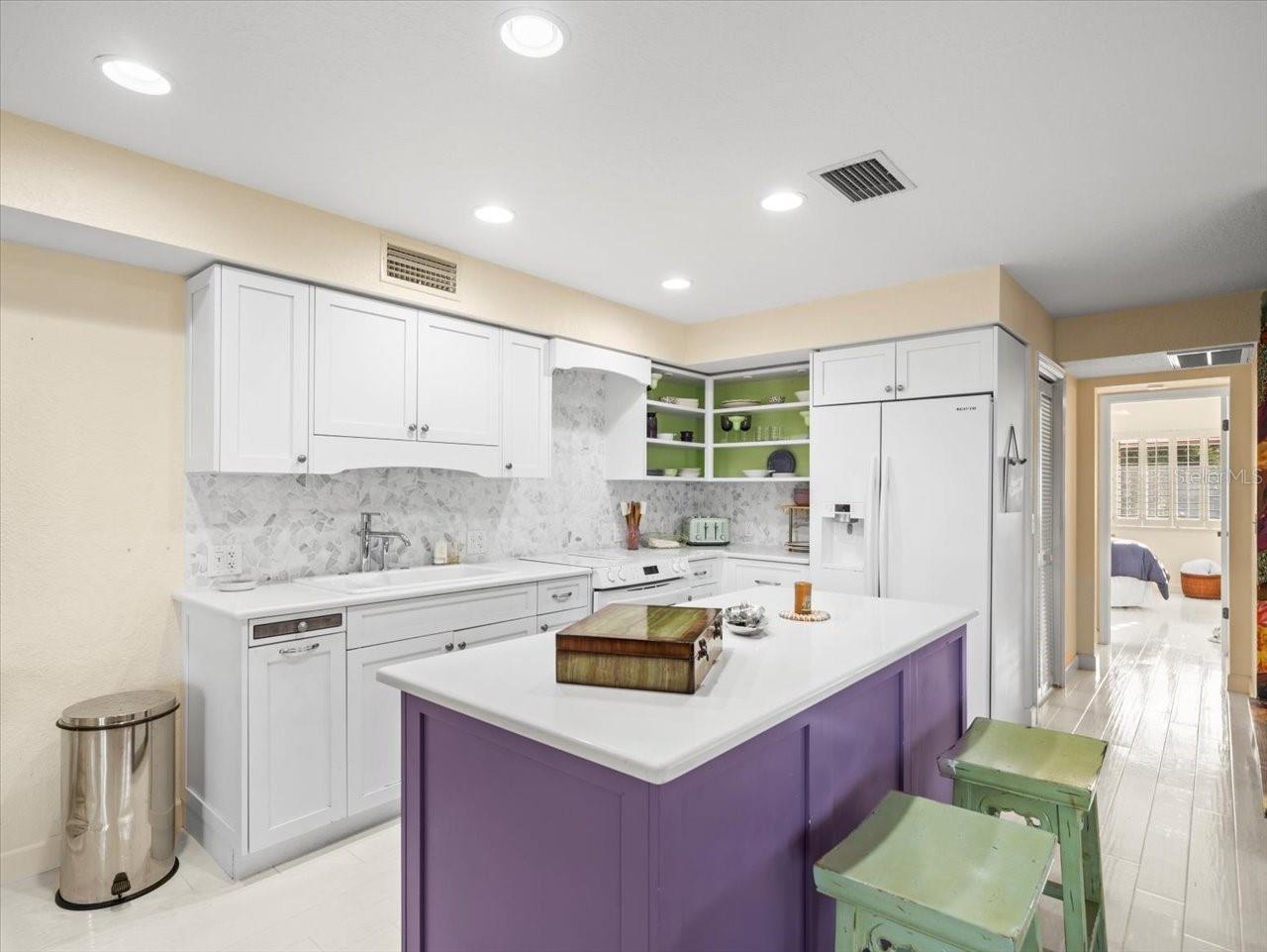 ACREAGE & UNREC - Residential