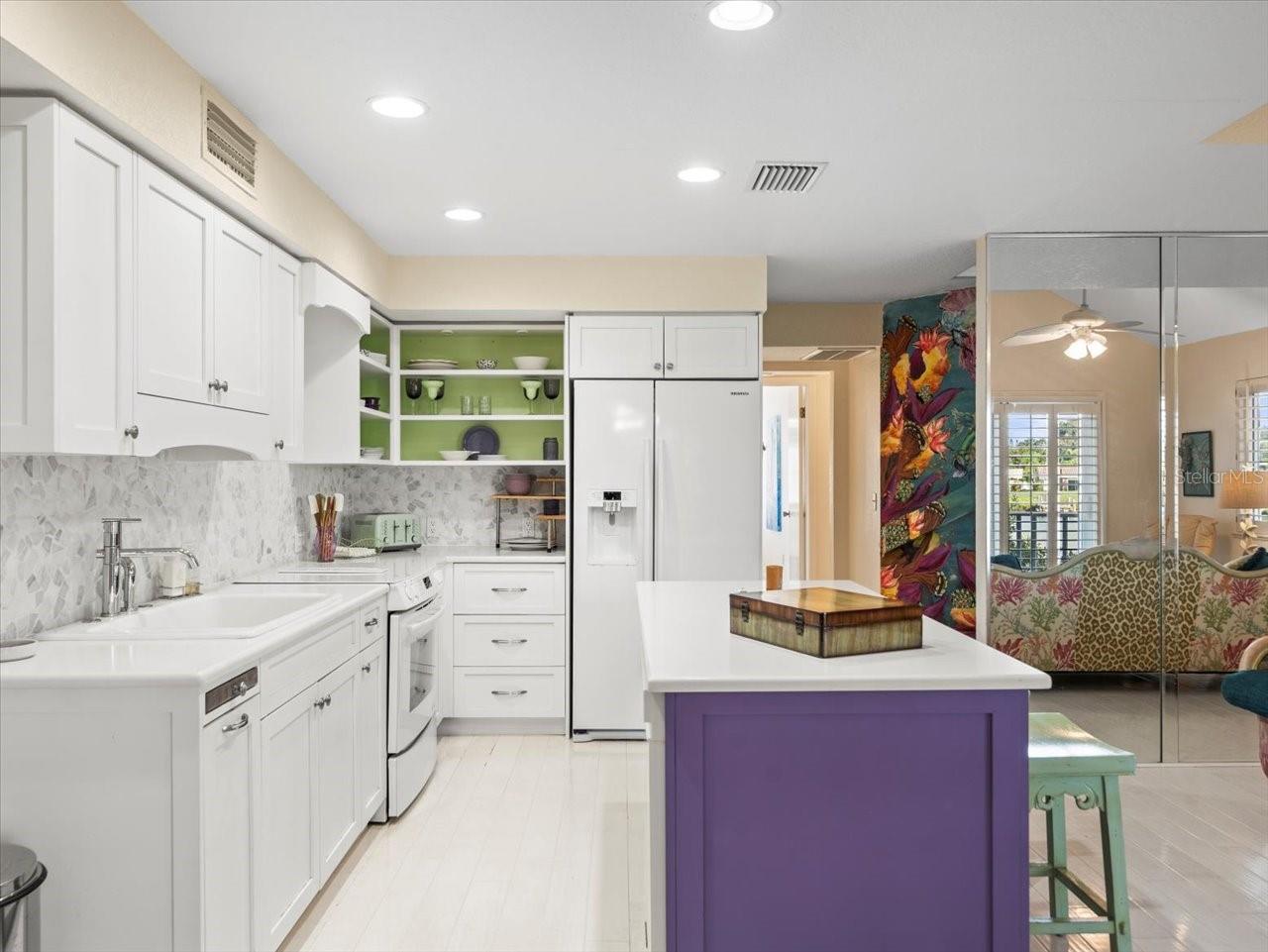 ACREAGE & UNREC - Residential