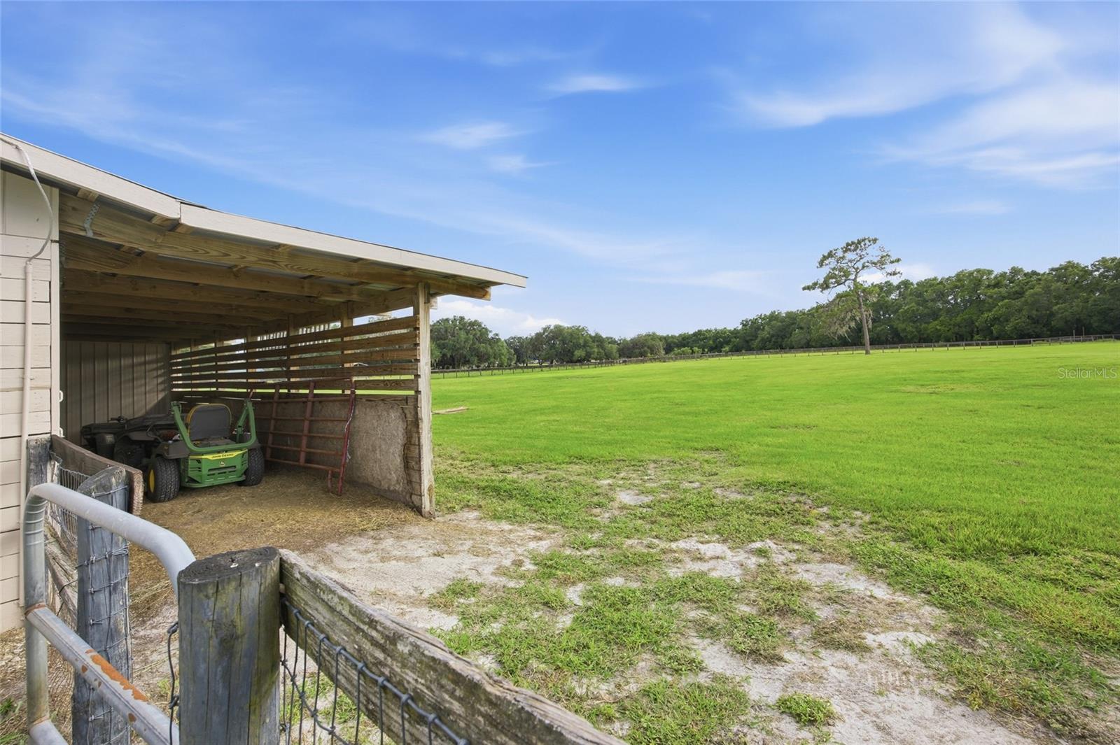 WINDING OAKS ESTATES - Residential