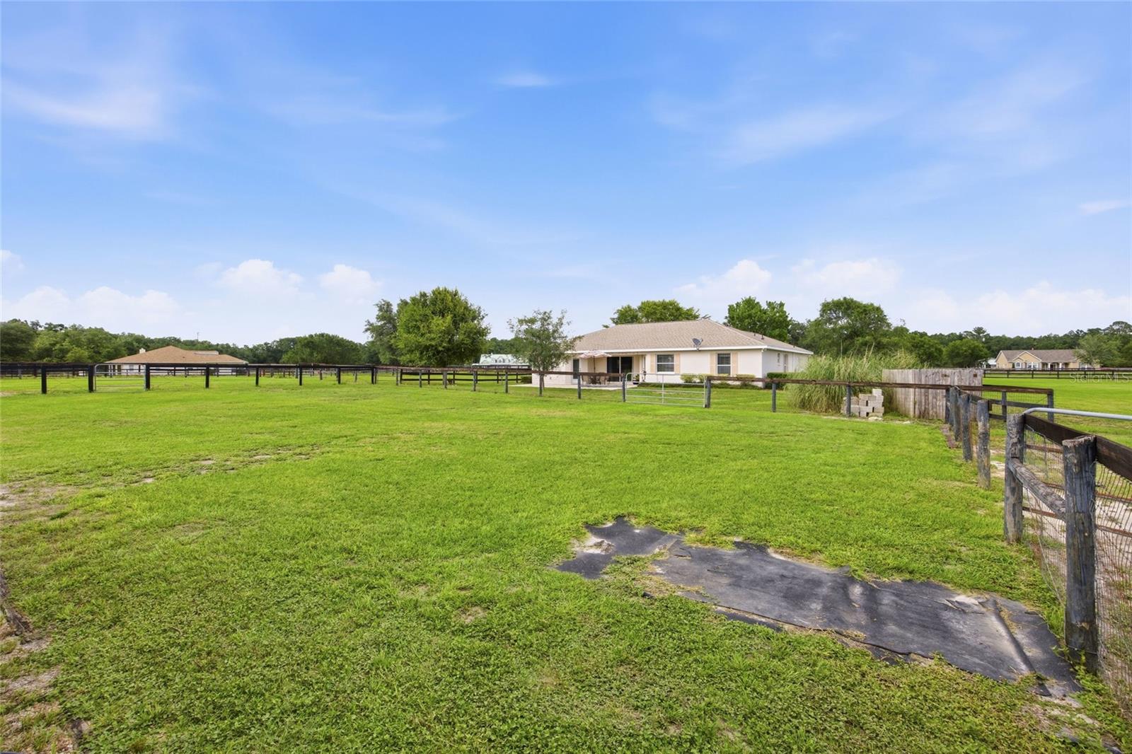 WINDING OAKS ESTATES - Residential