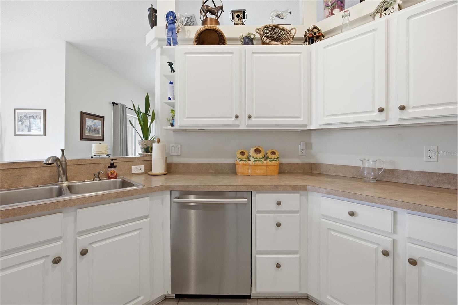 WINDING OAKS ESTATES - Residential