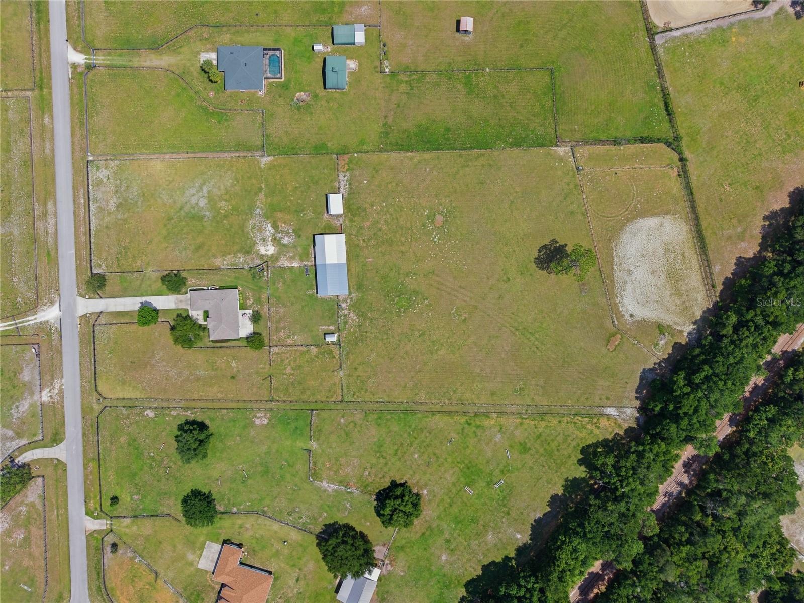WINDING OAKS ESTATES - Residential