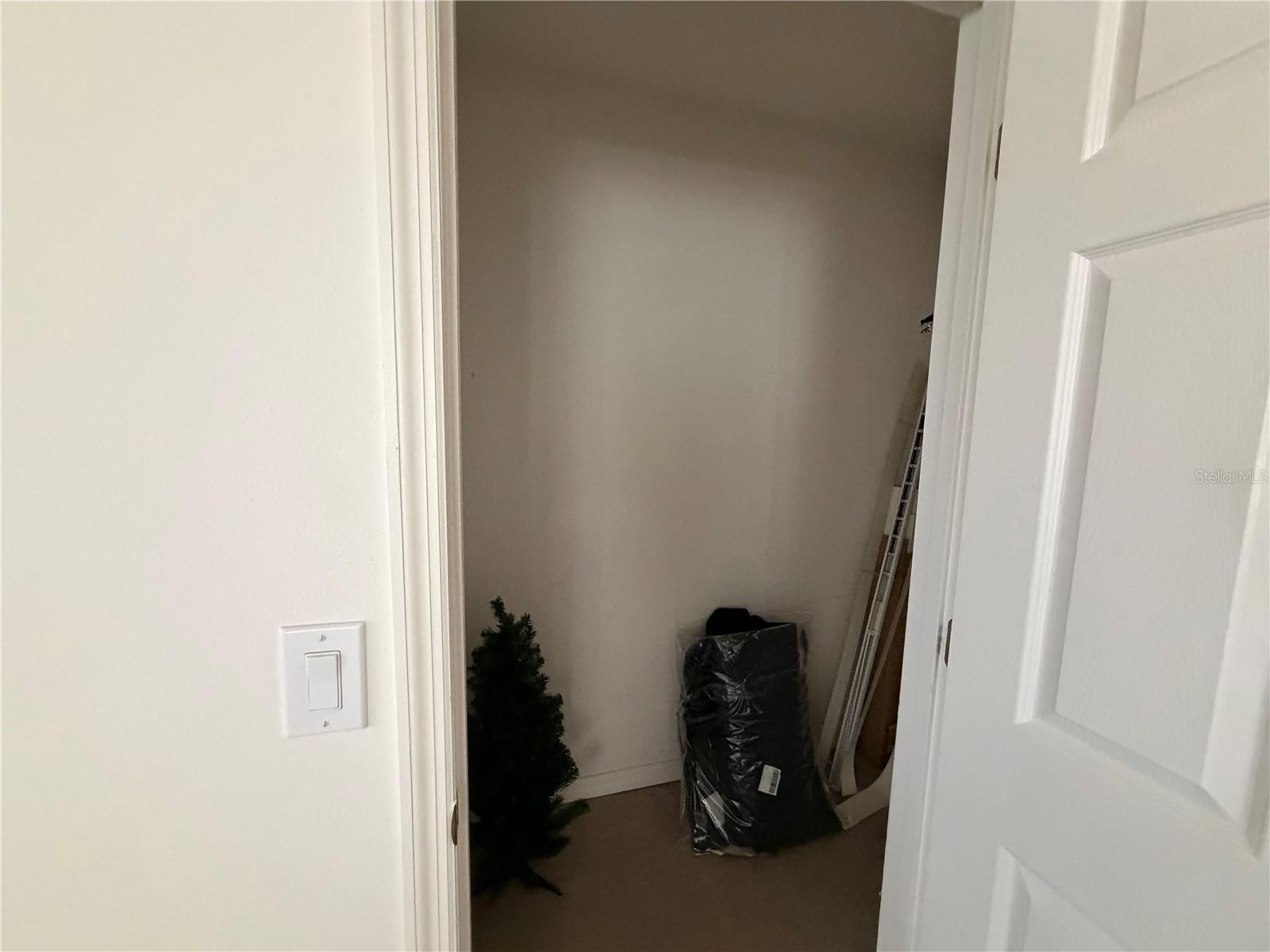 WATERFORD - Residential