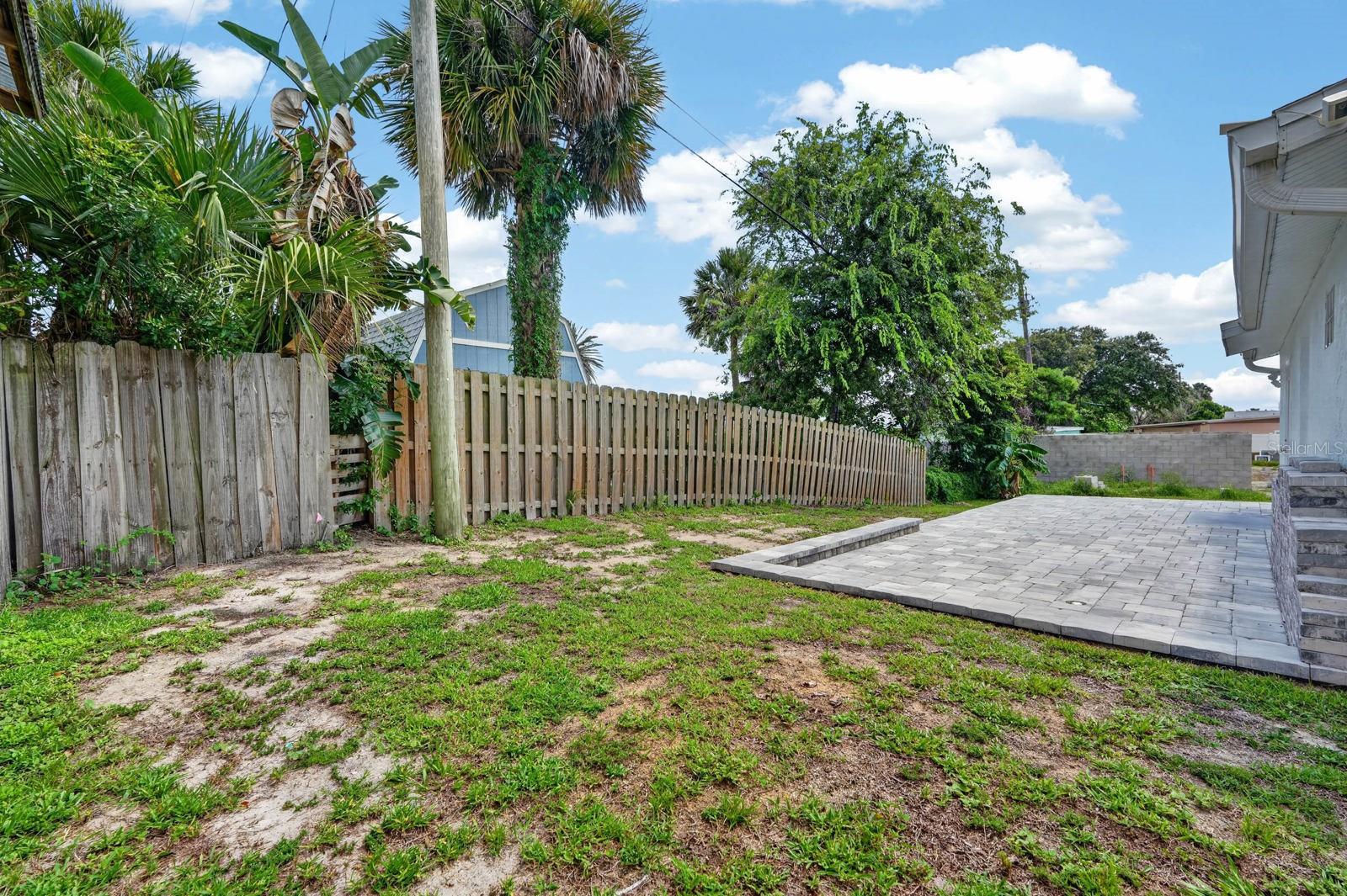 FRANCES TERRACE - Residential