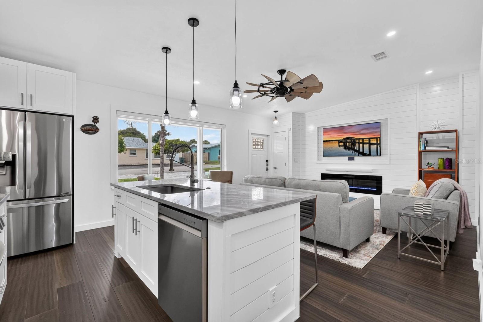 FRANCES TERRACE - Residential