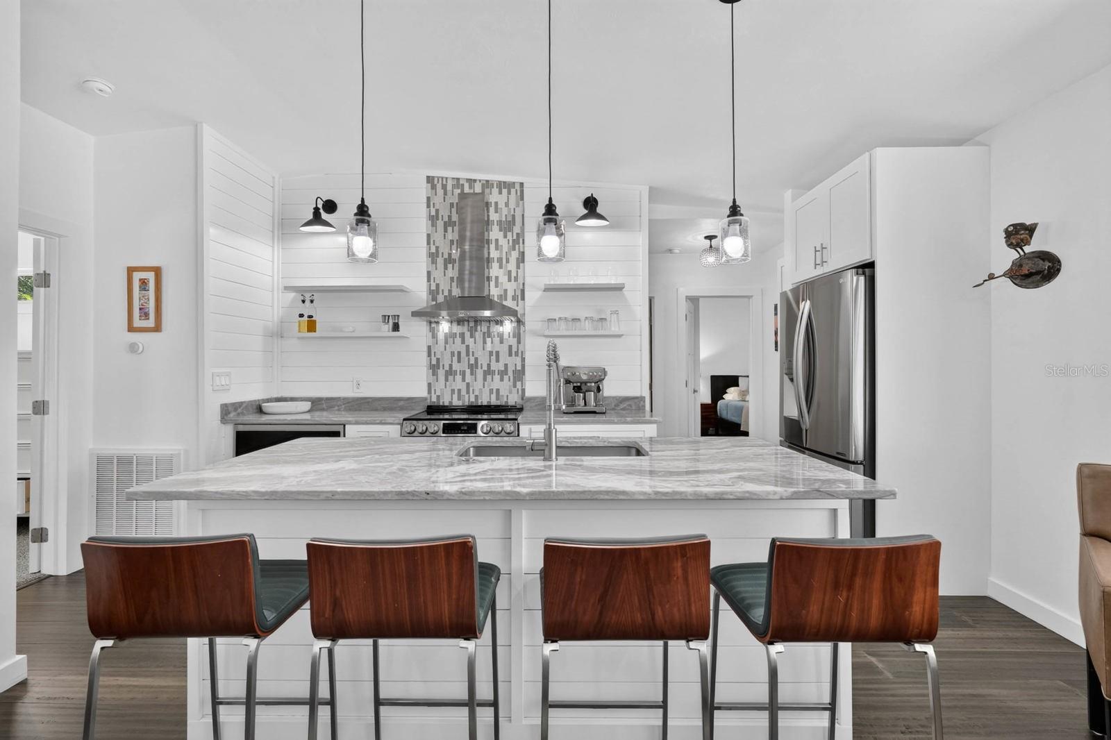 FRANCES TERRACE - Residential