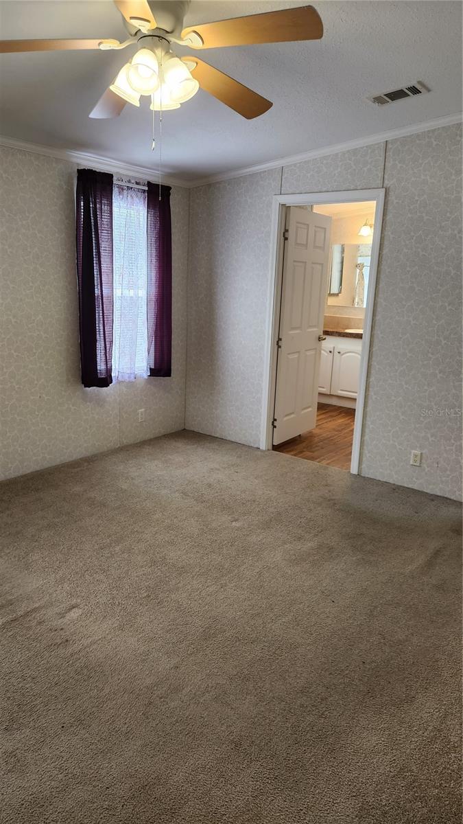 WILLISTON HIGHLANDS - Residential