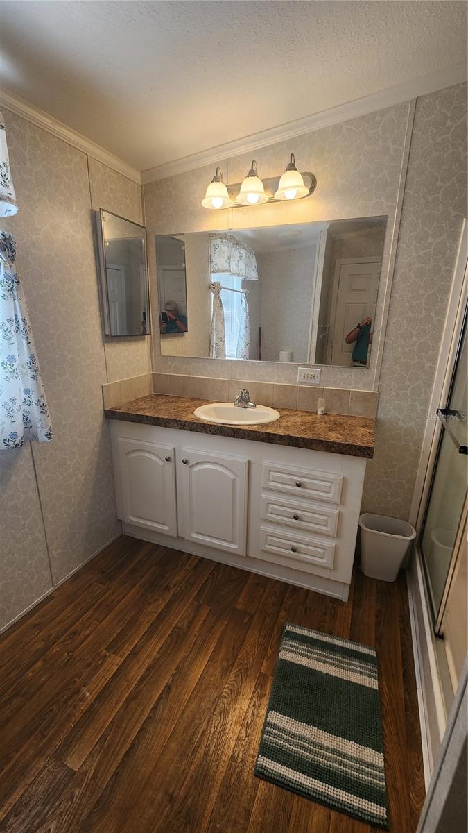 WILLISTON HIGHLANDS - Residential