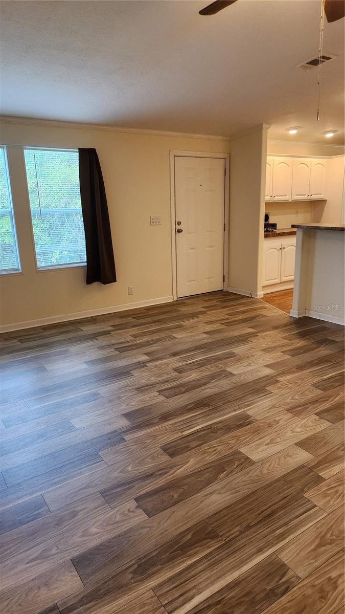 WILLISTON HIGHLANDS - Residential