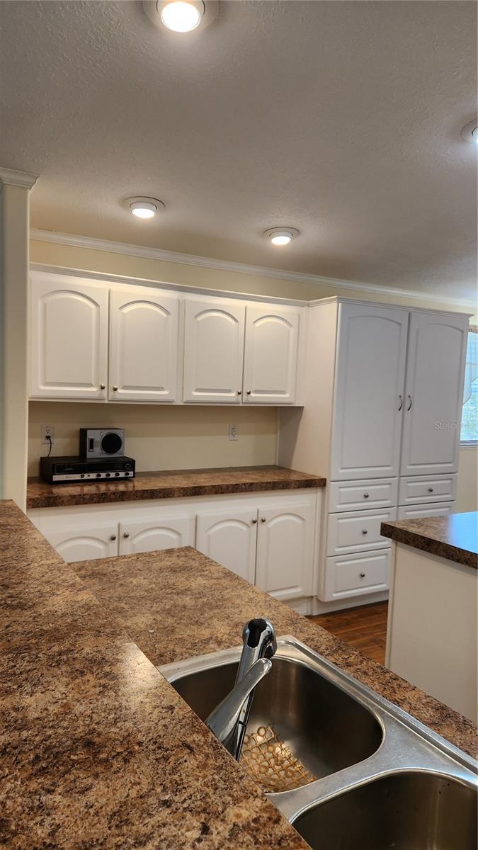 WILLISTON HIGHLANDS - Residential