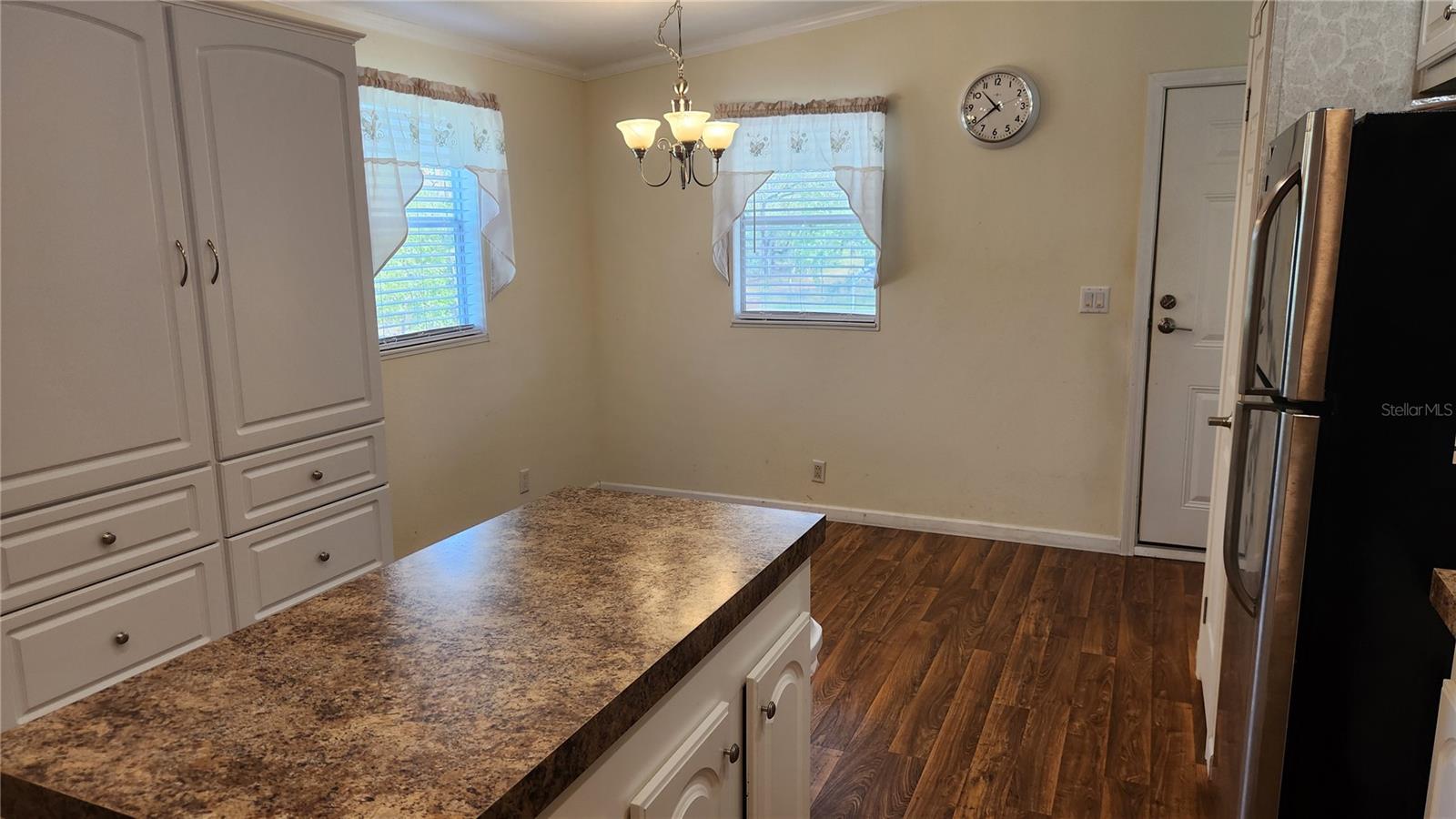 WILLISTON HIGHLANDS - Residential