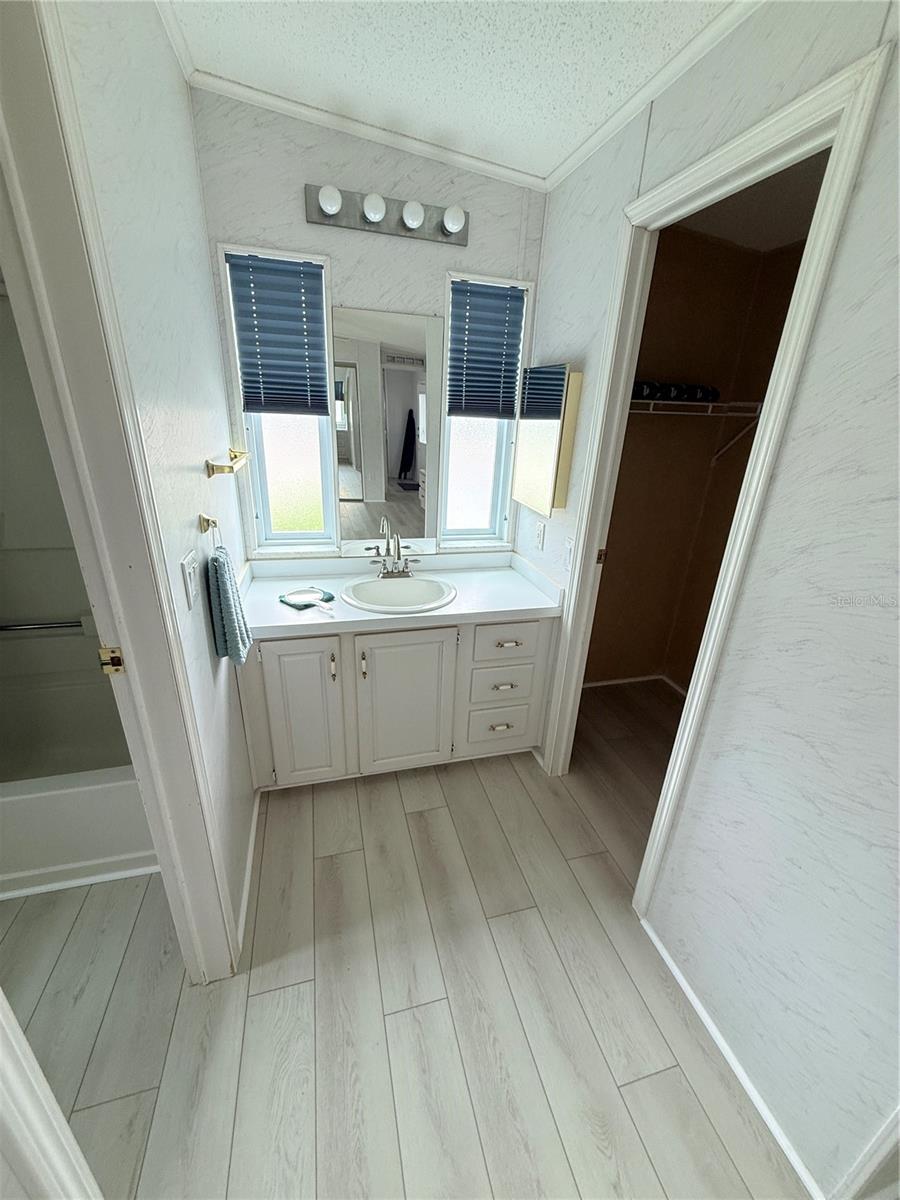 MOUNT OLIVE SHORES PH 01 - Residential