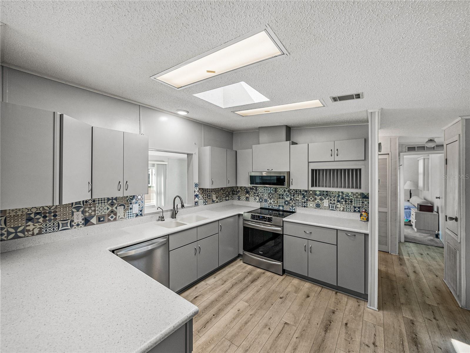 MOUNT OLIVE SHORES PH 01 - Residential
