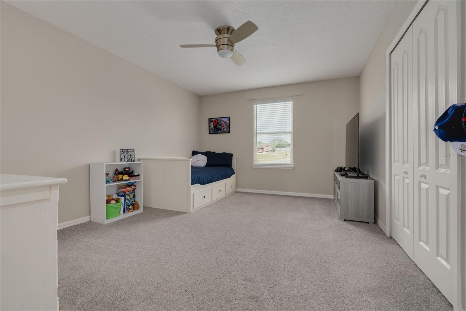 SPRING HILL - Residential